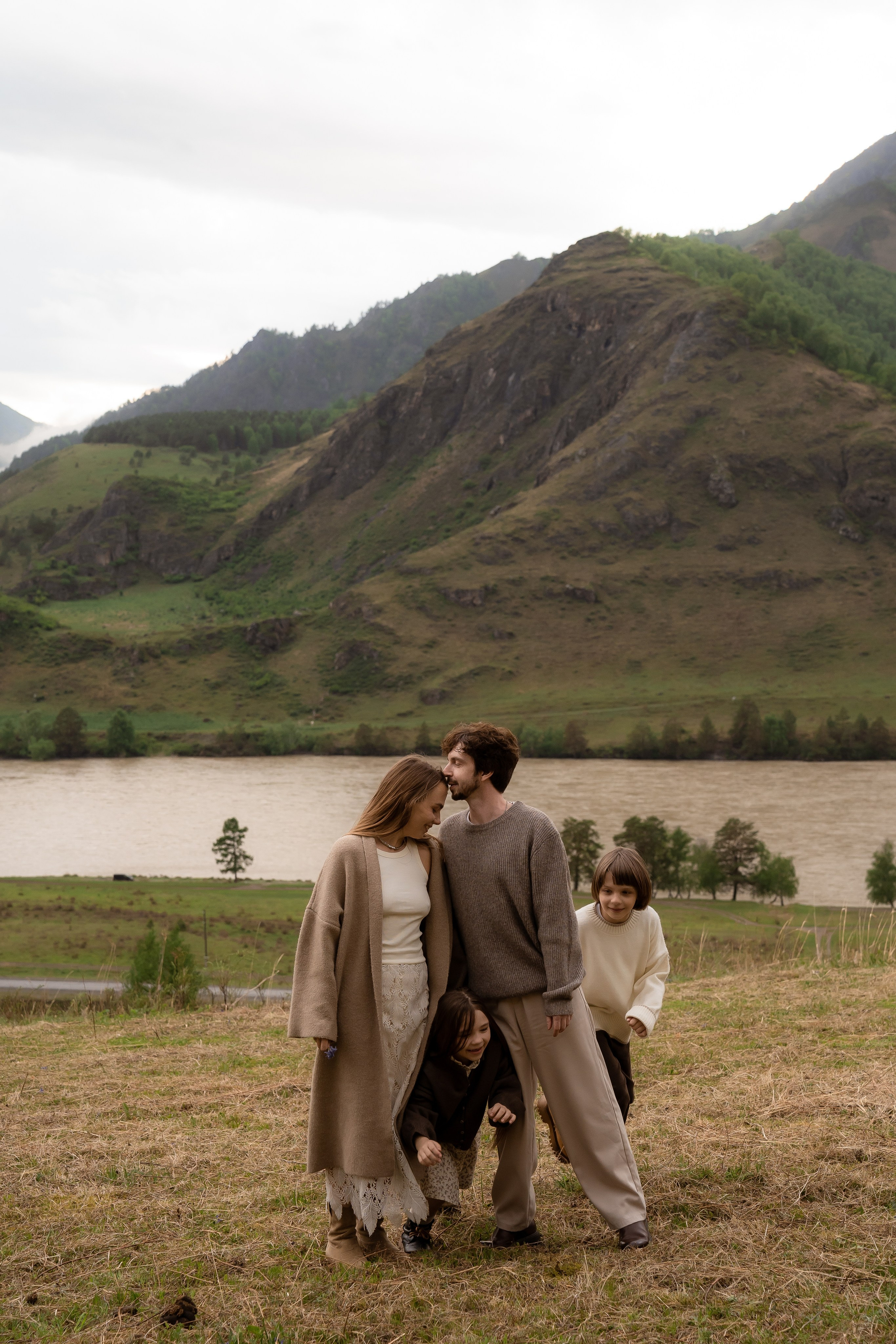 Сережа, Надя, Аня, Арсений. Свадебный фотограф в Воронеже Дарья Володарская