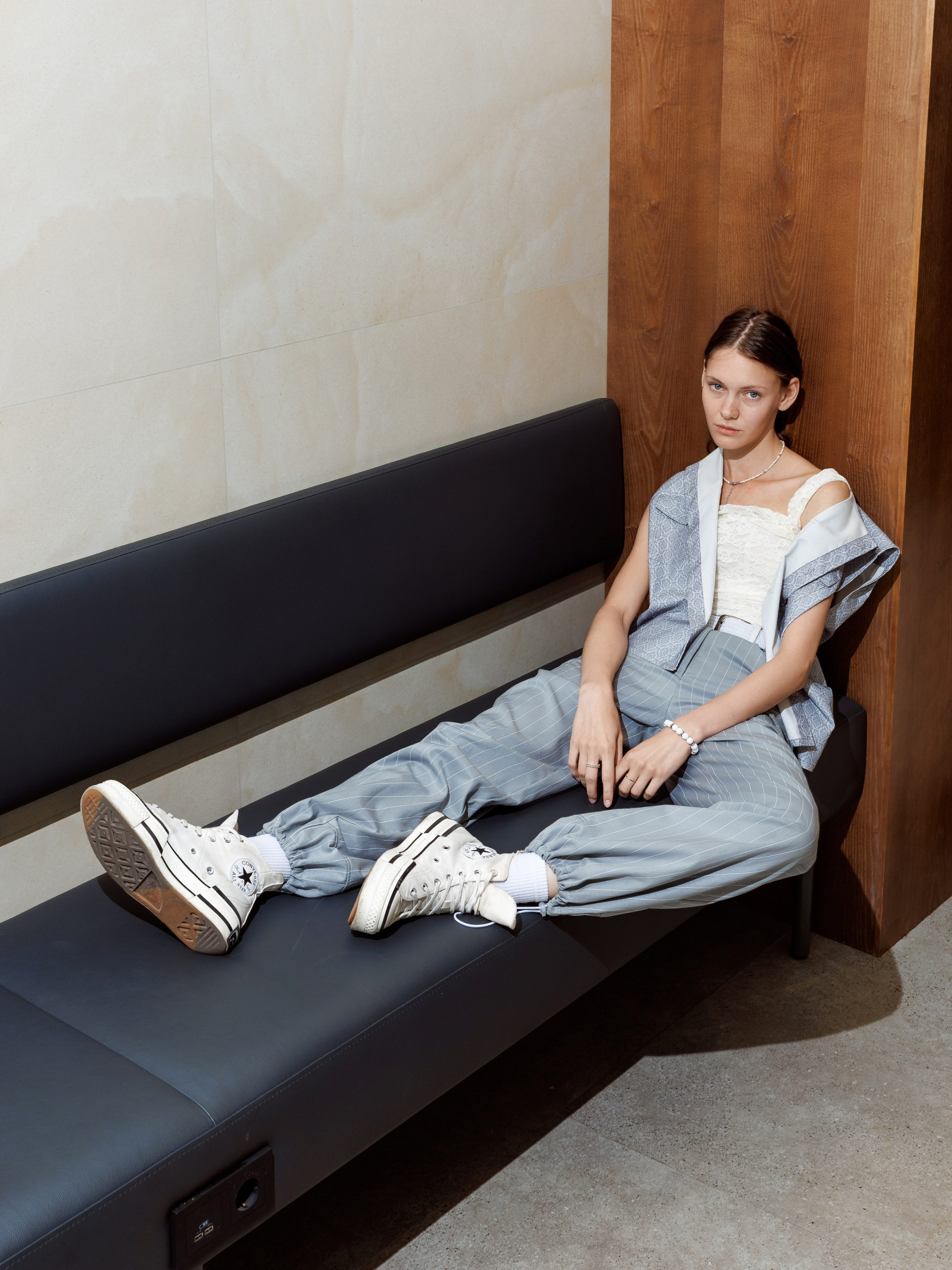 TONY CLOU. Съёмка в кофейне. Фотограф Виталий Хайлов, Екатеринбург