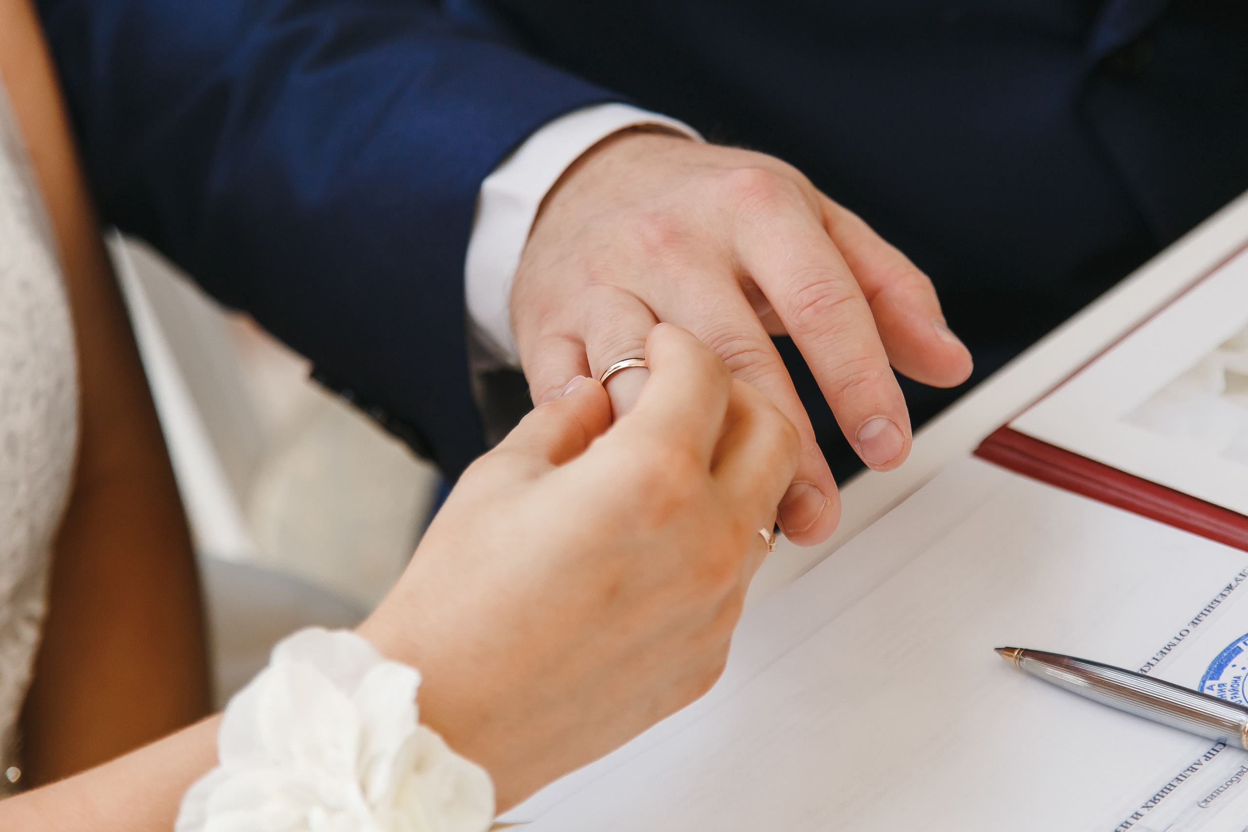 Свадебная фотосъемка в ЗАГСе Приморского района