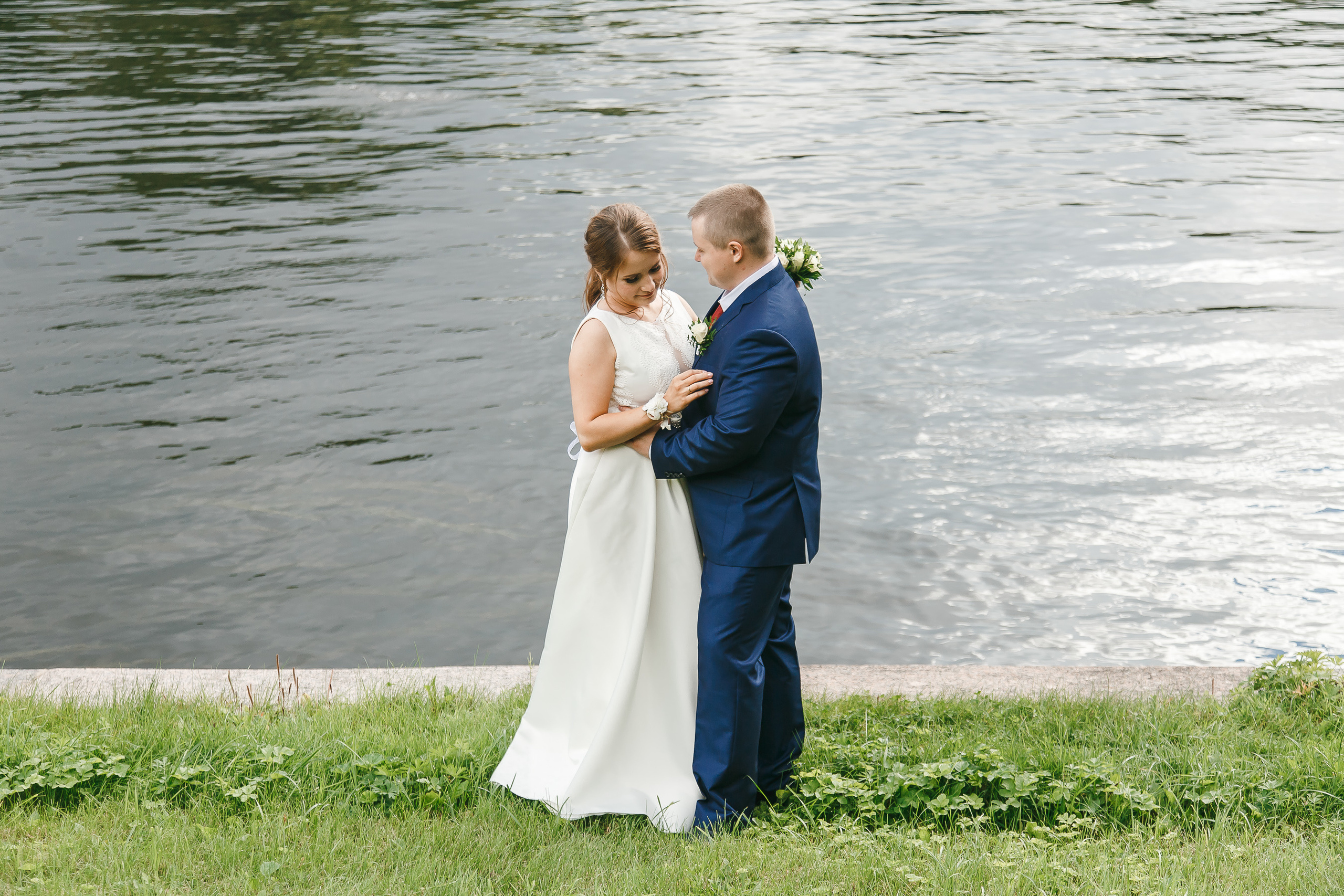 Свадебная фотосъемка в ЗАГСе Приморского района