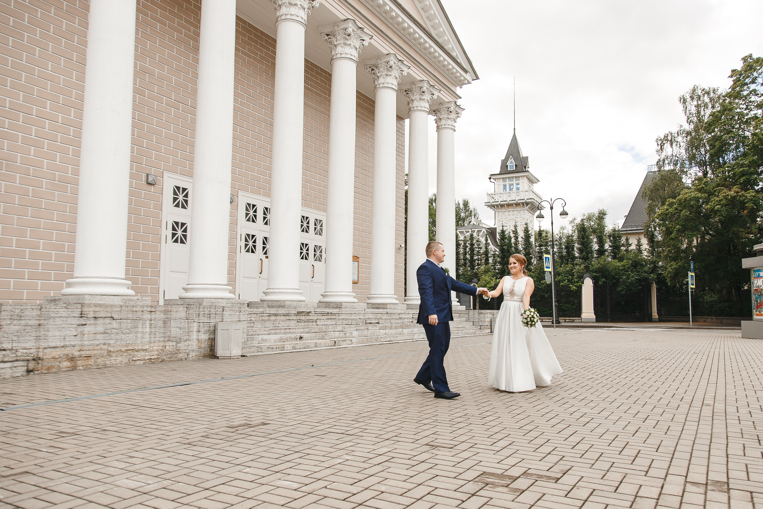 Свадебная фотосъемка в ЗАГСе Приморского района