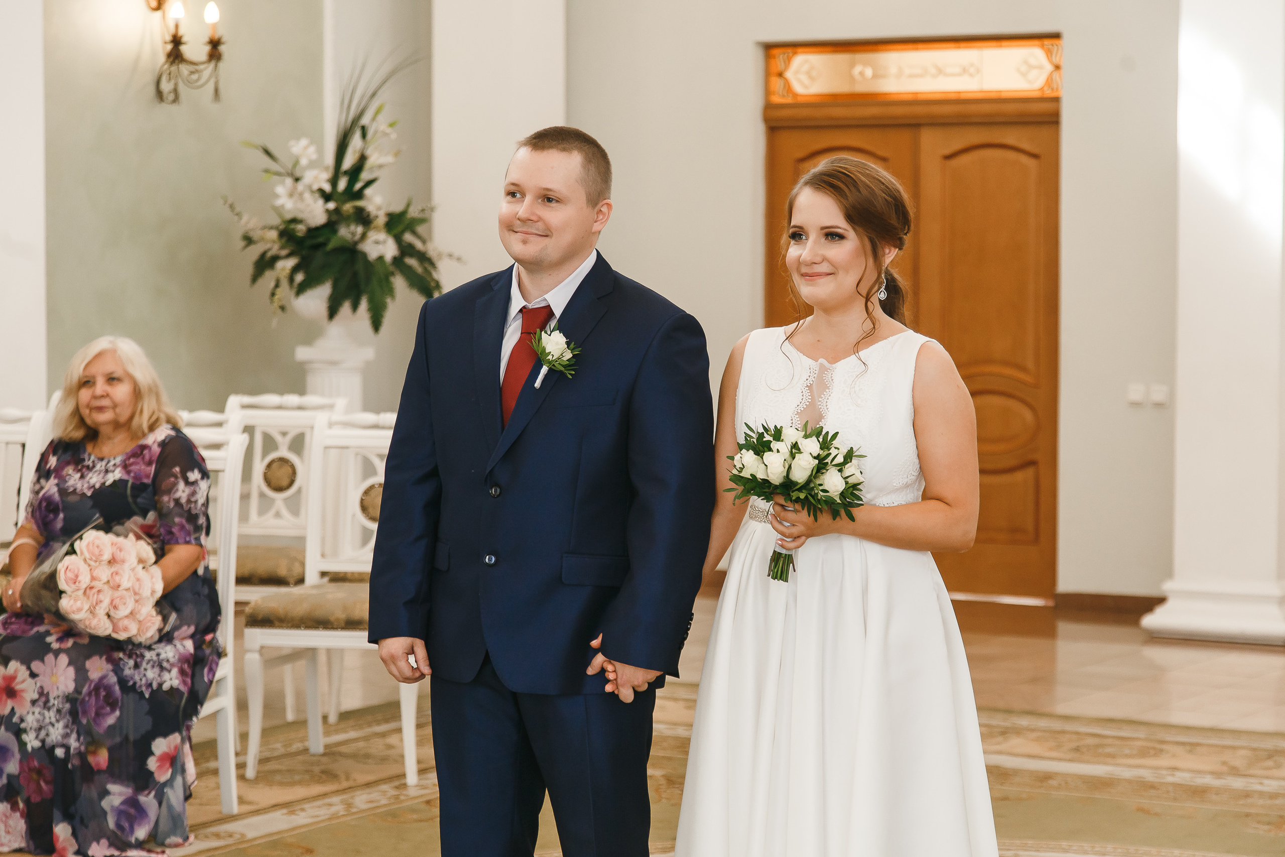 Свадебная фотосъемка в ЗАГСе Приморского района