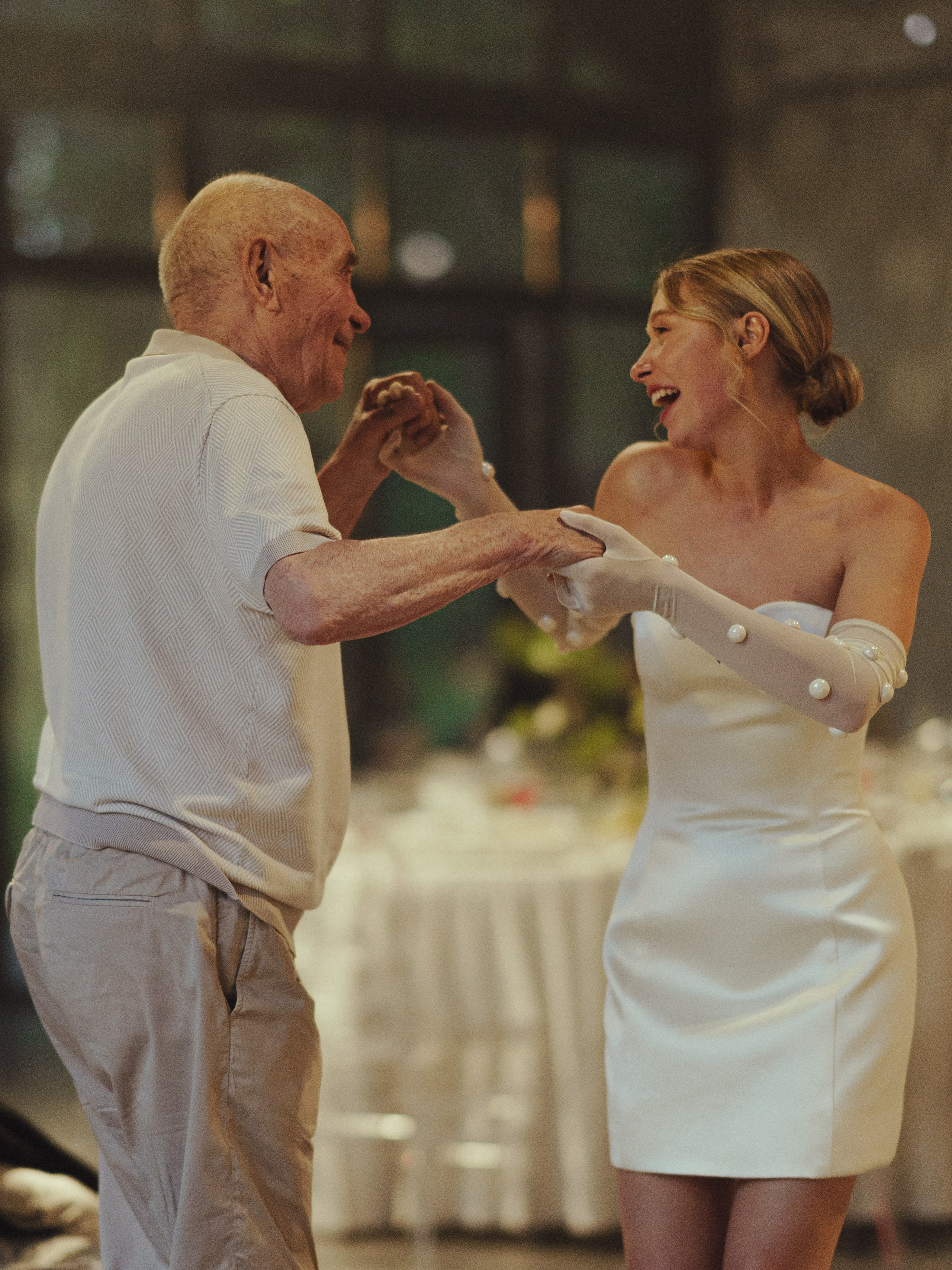 И даже птицы им пели песни. Свадебный фотограф Наташа Алешина