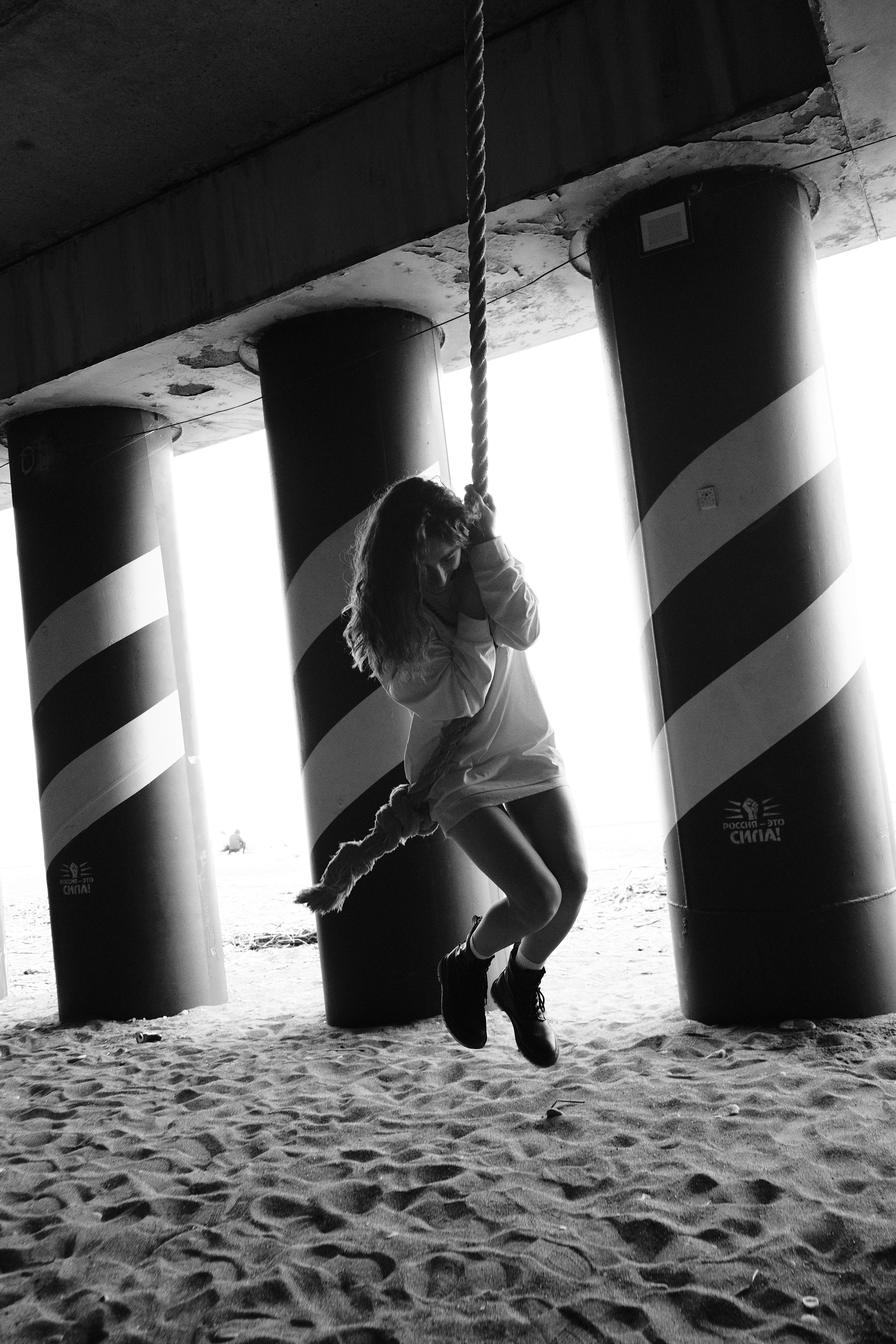 Девушка Серфа. Gerasko Aleks — Портрет, кричащий тишиной