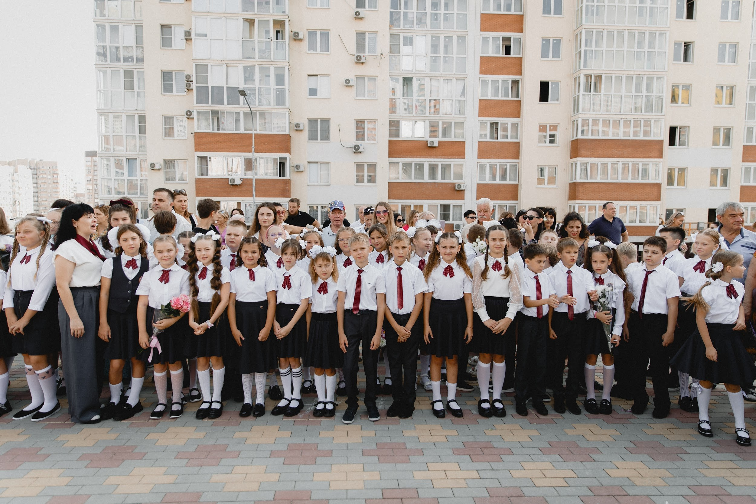 4 класс 11 школа. Выпускные альбомы Натальи Бутко: Новороссийск, Анапа, Геленджик