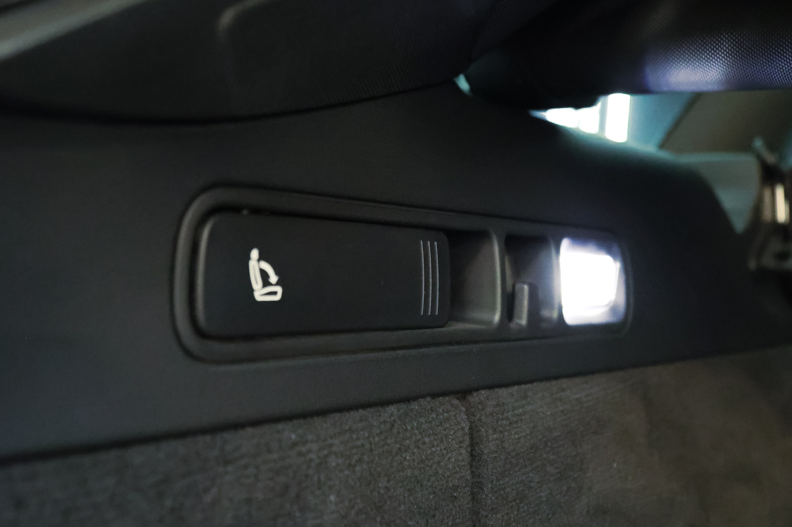 2017 AUDI RS6. Mixturecaptures