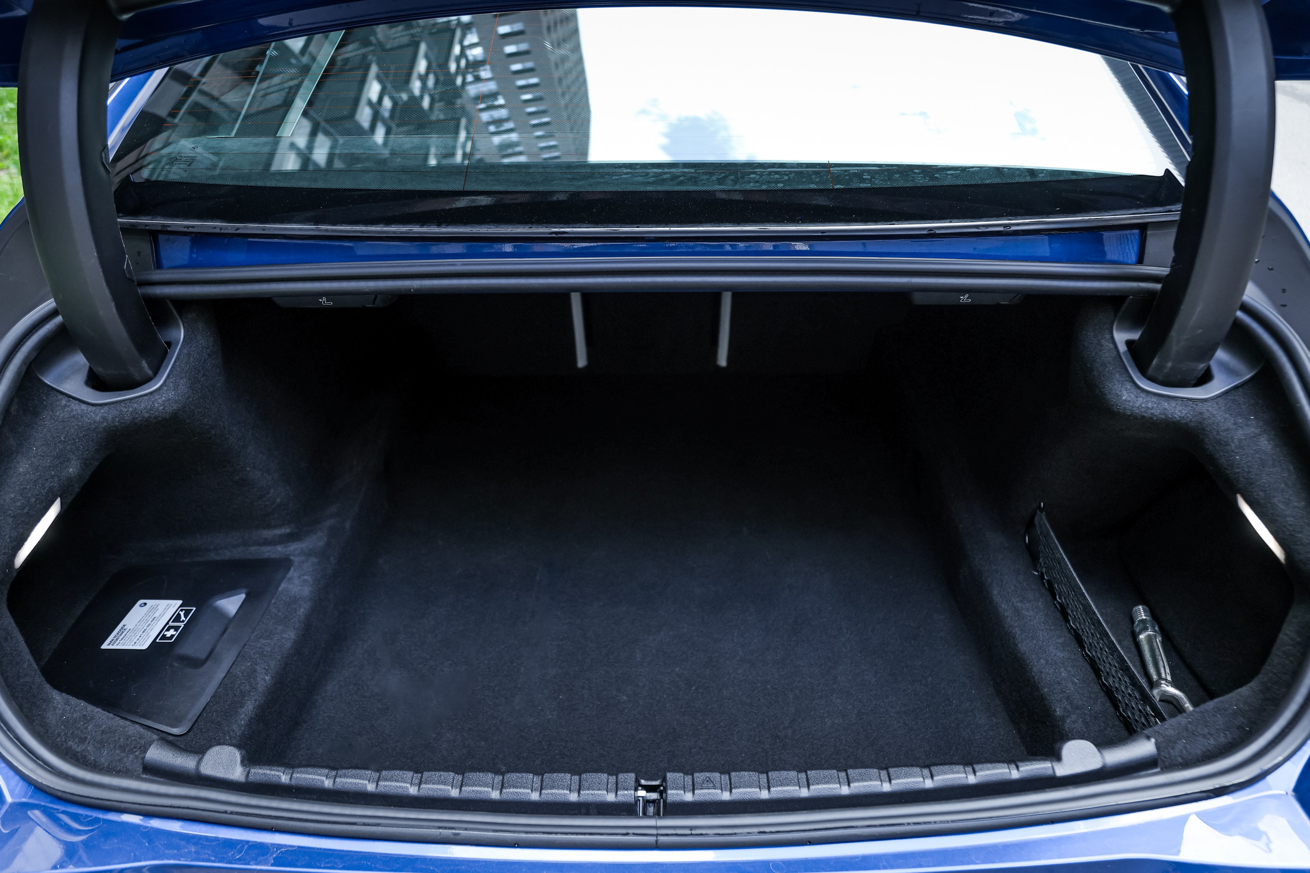 2022 BMW M8 COMPETITION RESTYLING FROM USA $145,000 / 17,500 KM ODOMETER. Mixturecaptures