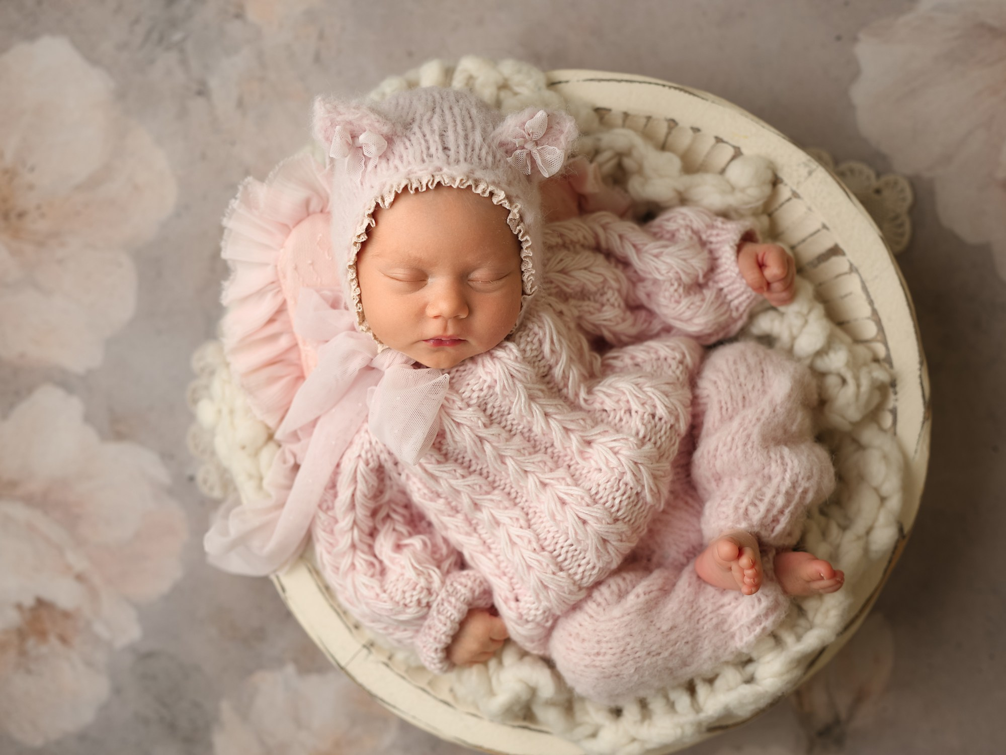 Newborn. Фотограф новорождённых в Казани Нейля Гильмутдинова ньюборн