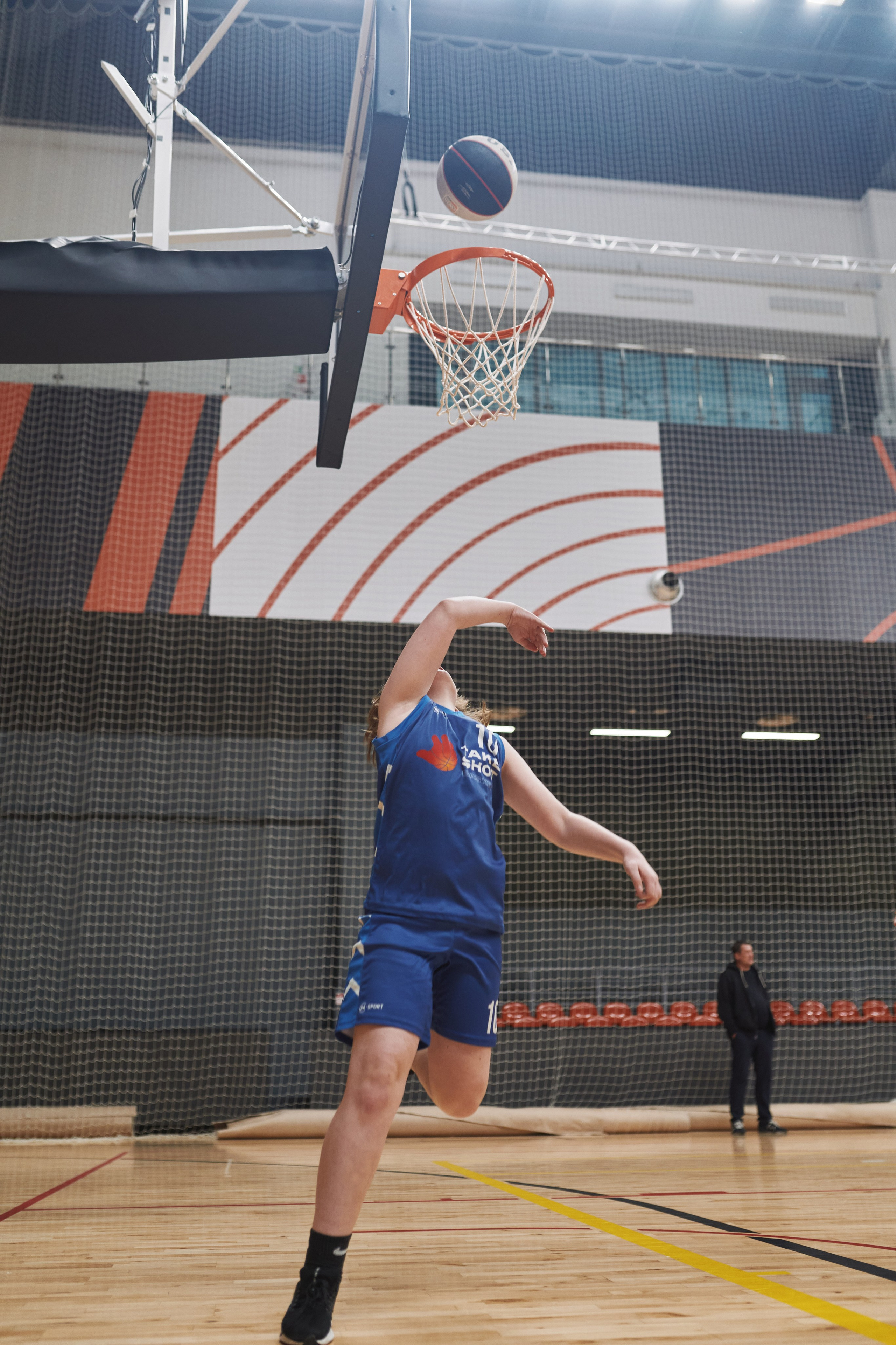 Новогодний баскетбол 2025. Детская лига. Евгений Бреча. Коммерческий и бэкстейдж фотограф в Москве