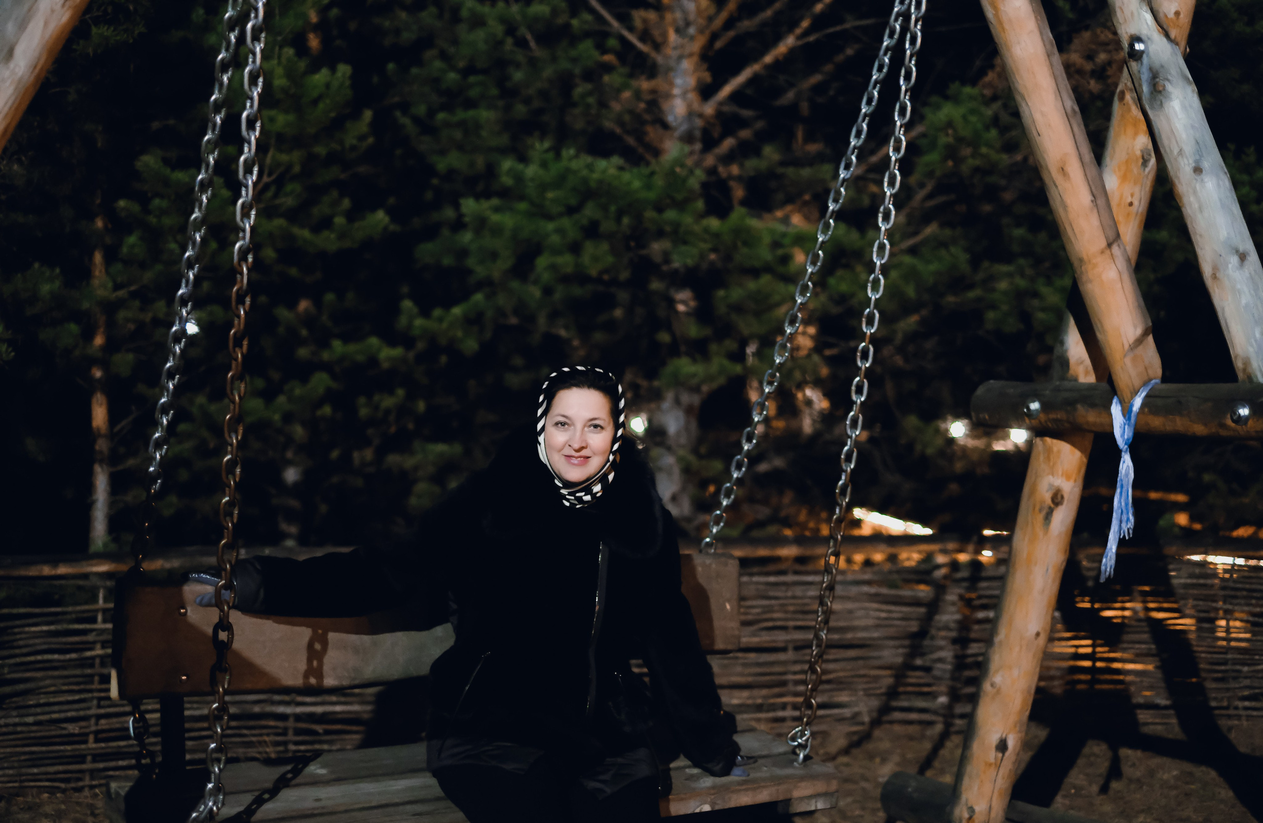 Фотосессия в ленд-арт парке Тужи. Портретный фотограф в Чите Анна Камратова. Помогу Вам создать историю, в которой Вы — главный герой!