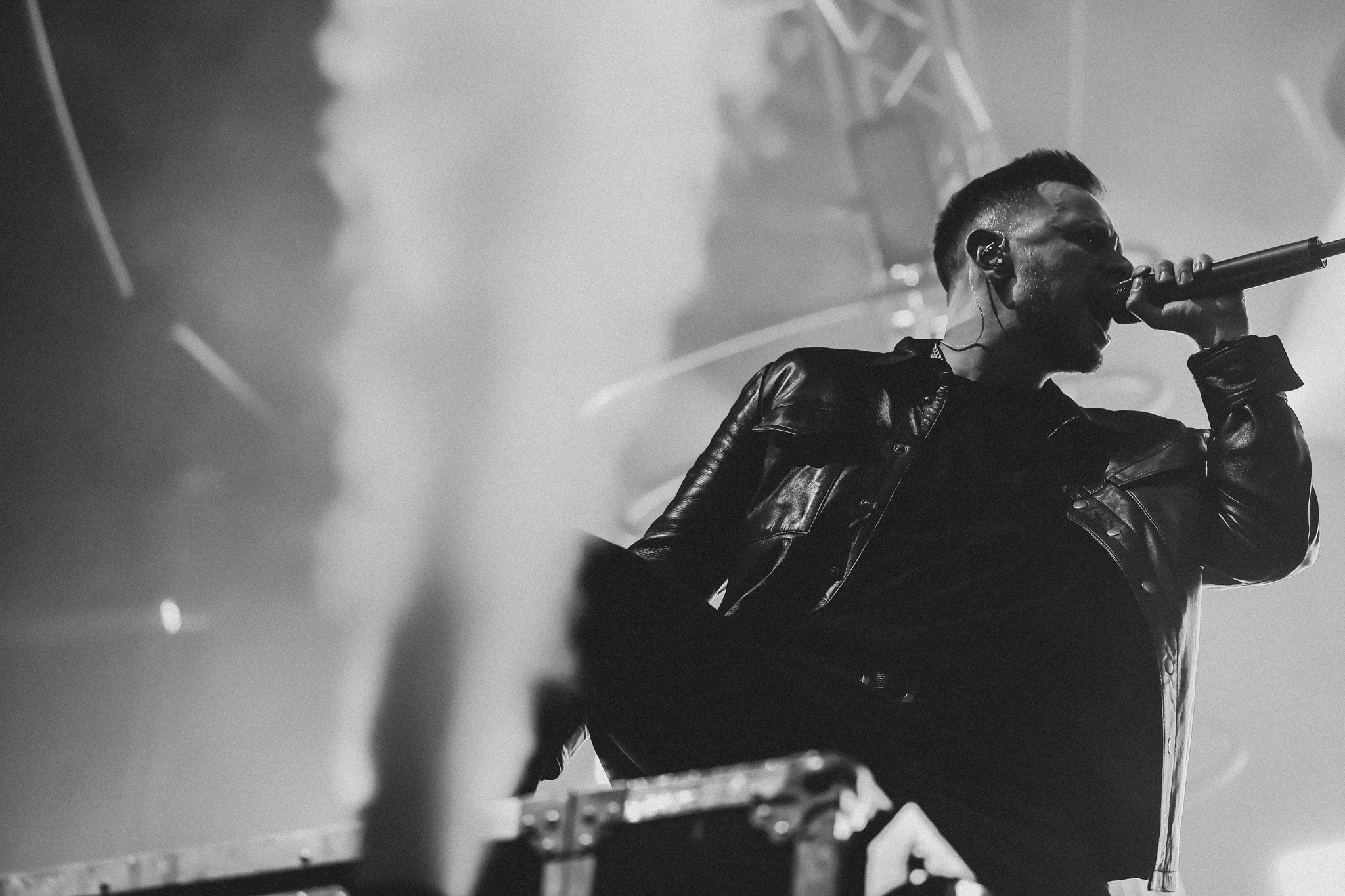 ANACONDAZ @MUSIC MEDIA DOM