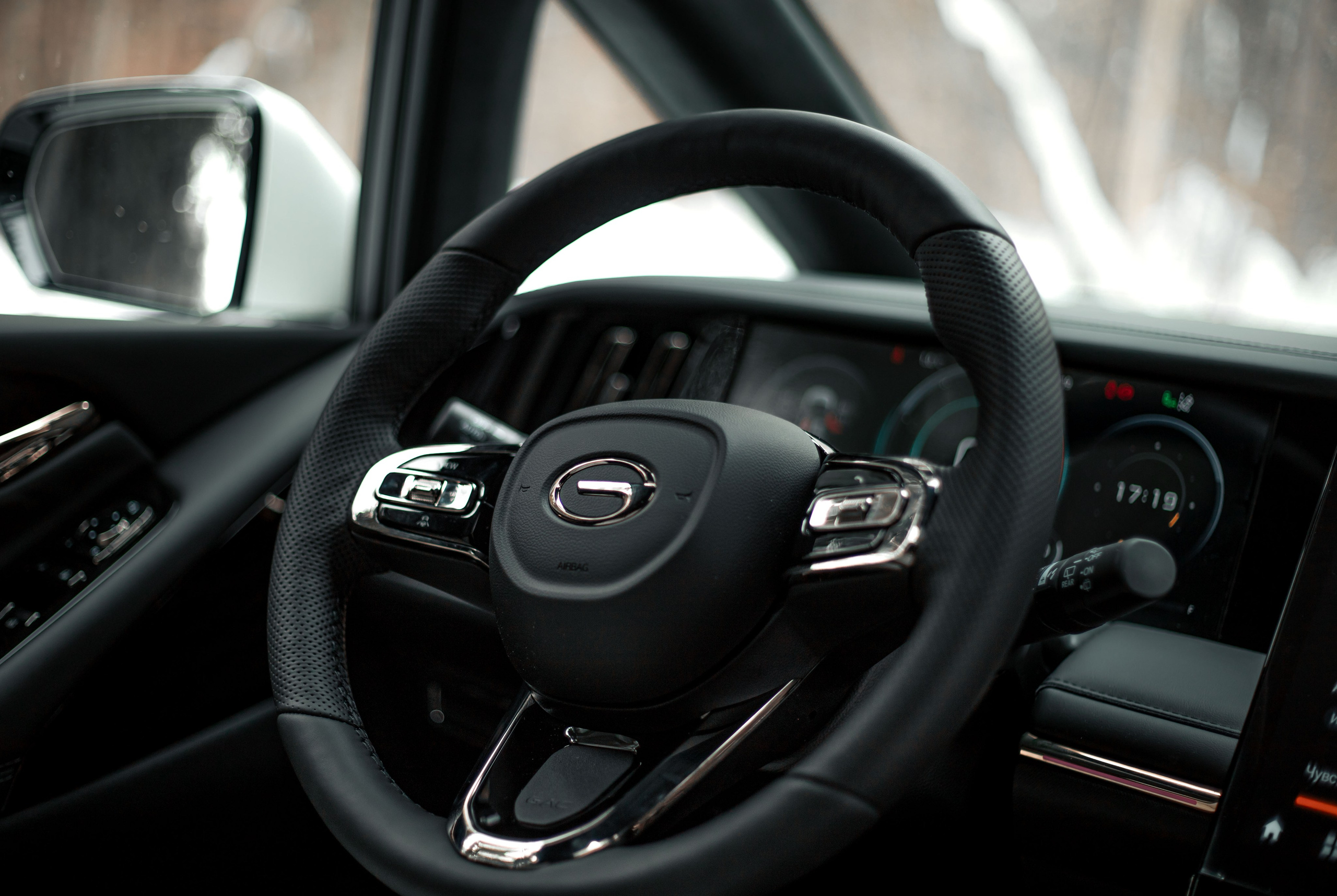 Бизнес съемка для автосалона GAC в городе Ижевск. Бизнес фотограф Ижевск — Назаров Роман