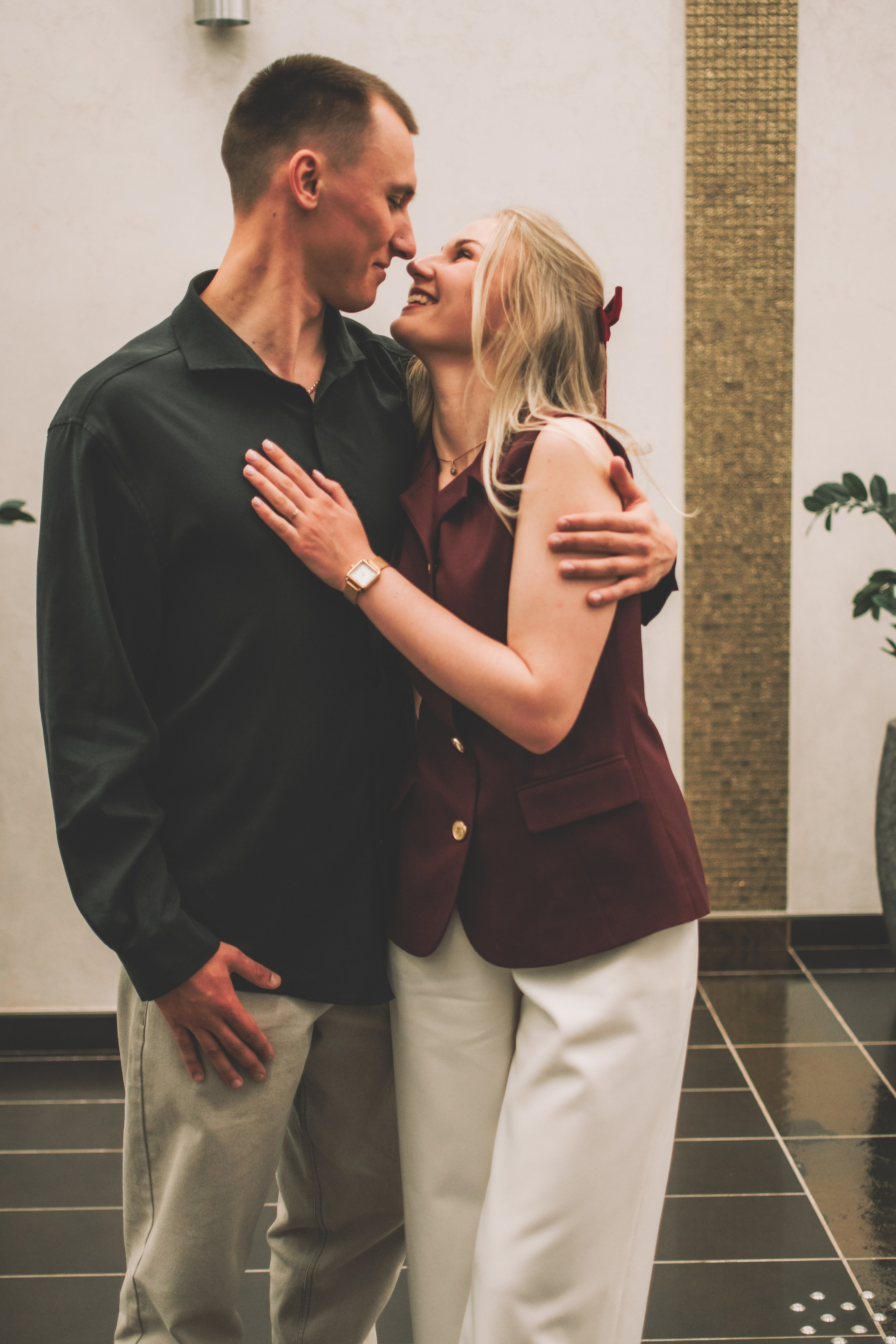 Альберт и Анастасия (Студийная фотосессия, роспись в ДК Нефтяник + фотосессия с гостями). Семейный и свадебный фотограф Губкинский и Ставрополь