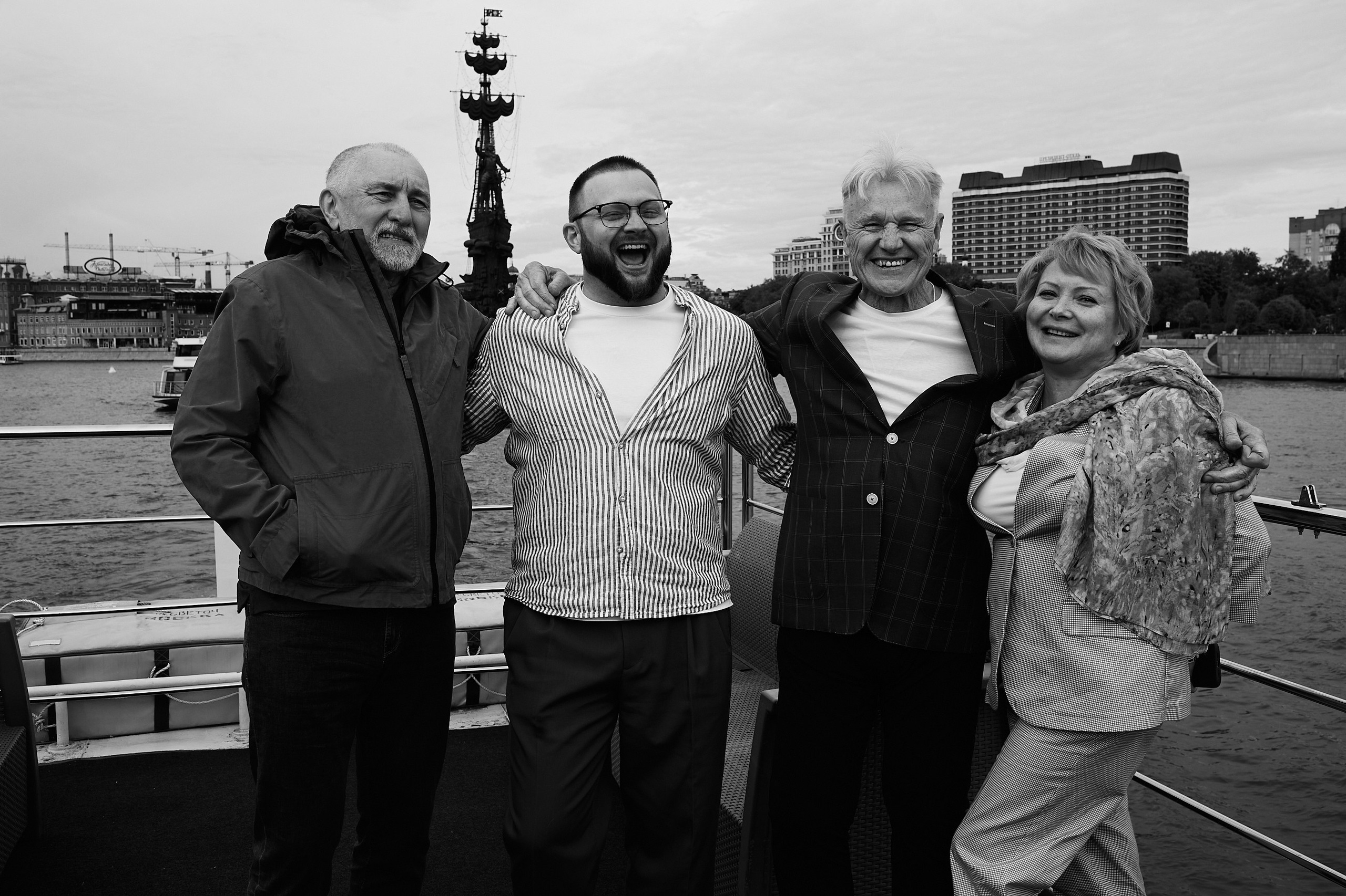 День рождения. По Москве реке. Семейный и репортажной фотограф в Красноярске и Москве Виктор Бабинцев