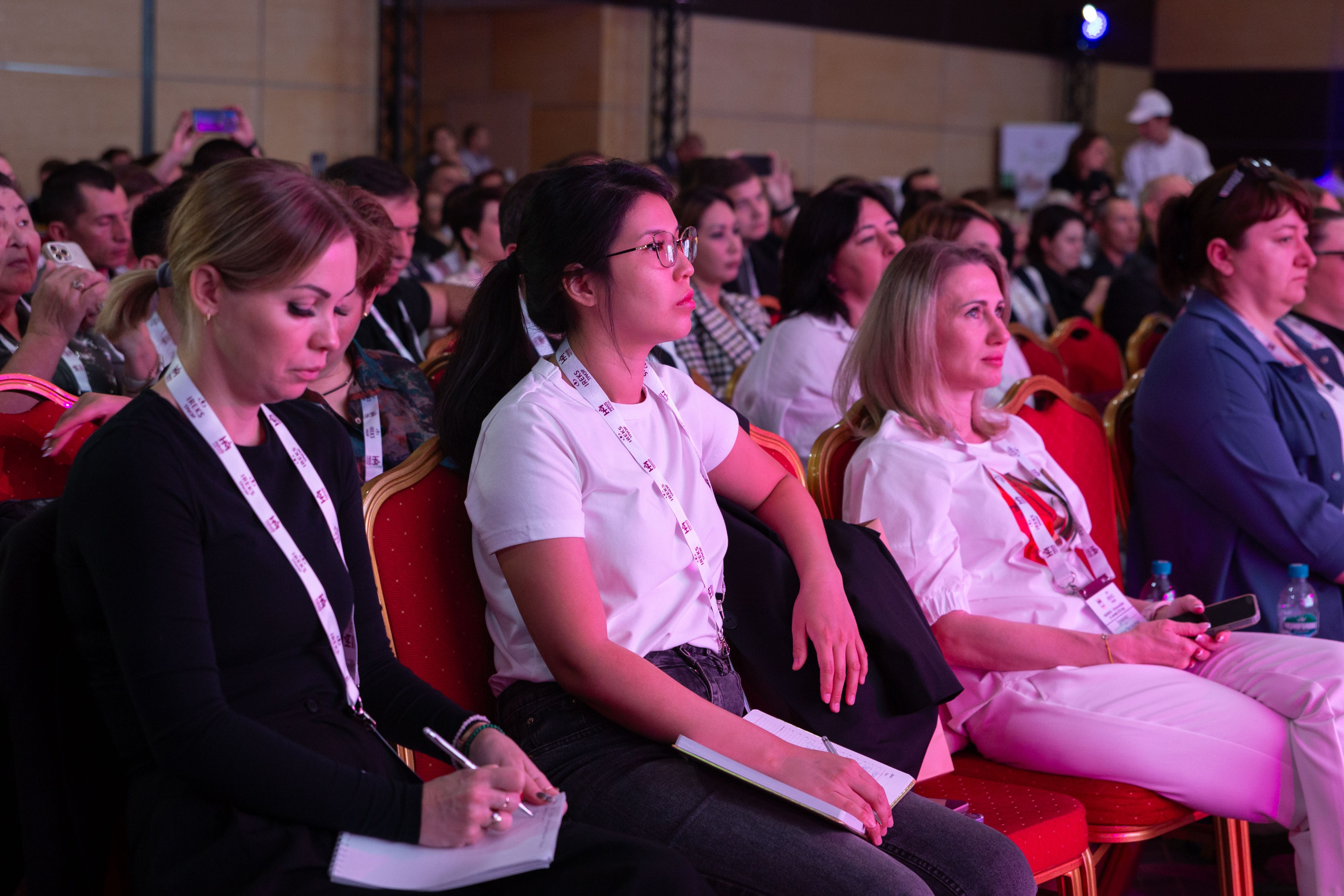 Репортажный фотограф в Ростове-на-Дону | Съёмка мероприятий и праздников. Фотограф в Ростове-на-Дону Александр Градов | Фотосессия в Ростове: цены