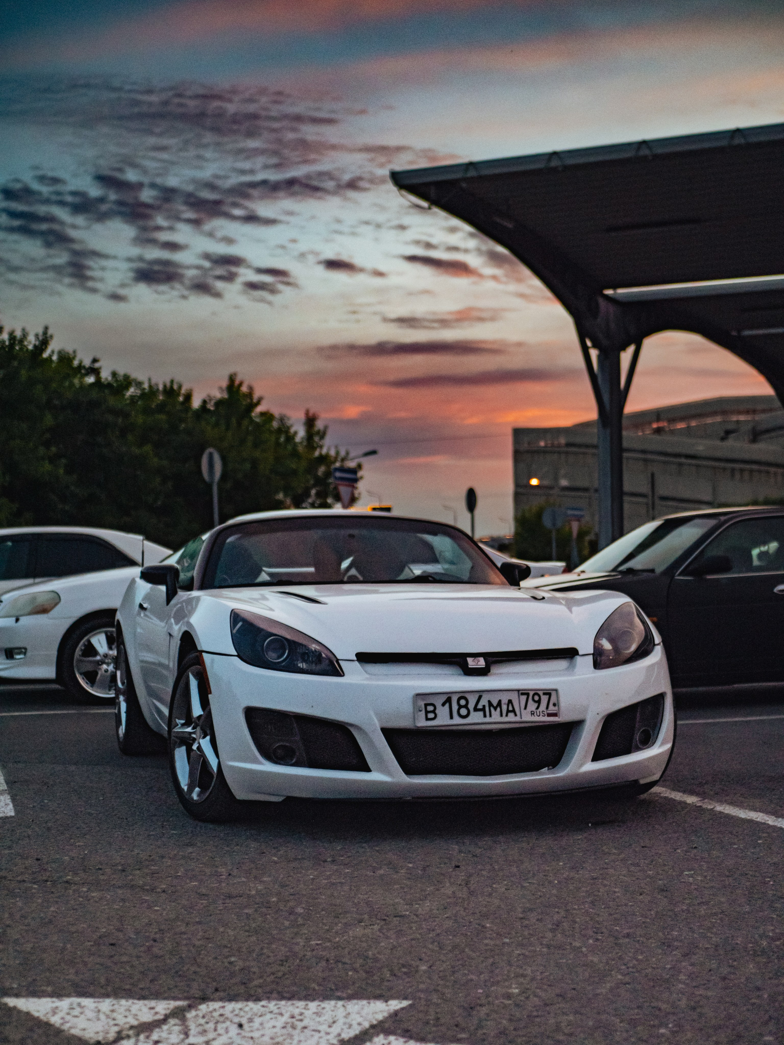 Downfly. Автомобильный фотограф в Москве Максим Москаленко