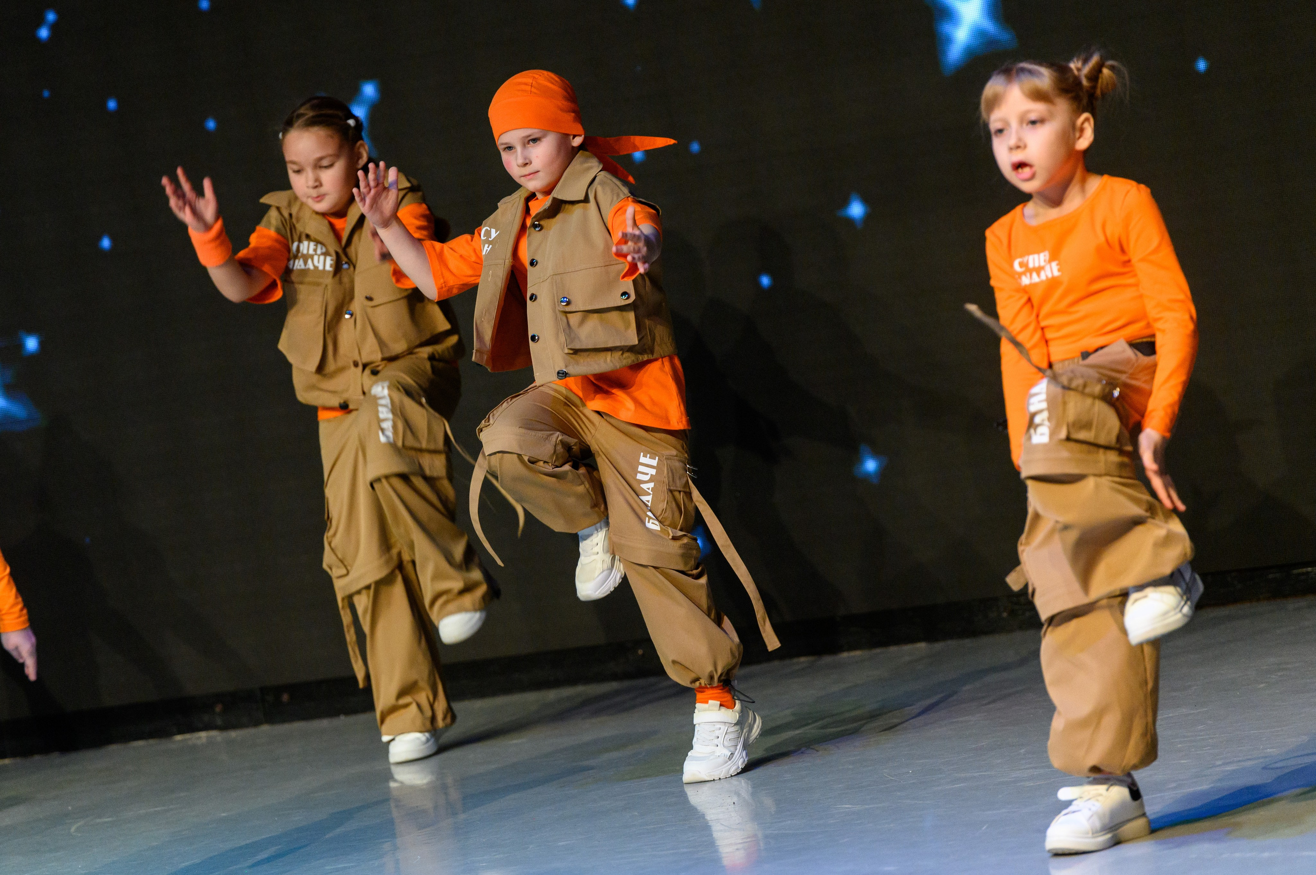 Отчётный концерт «Зажигай». Главная