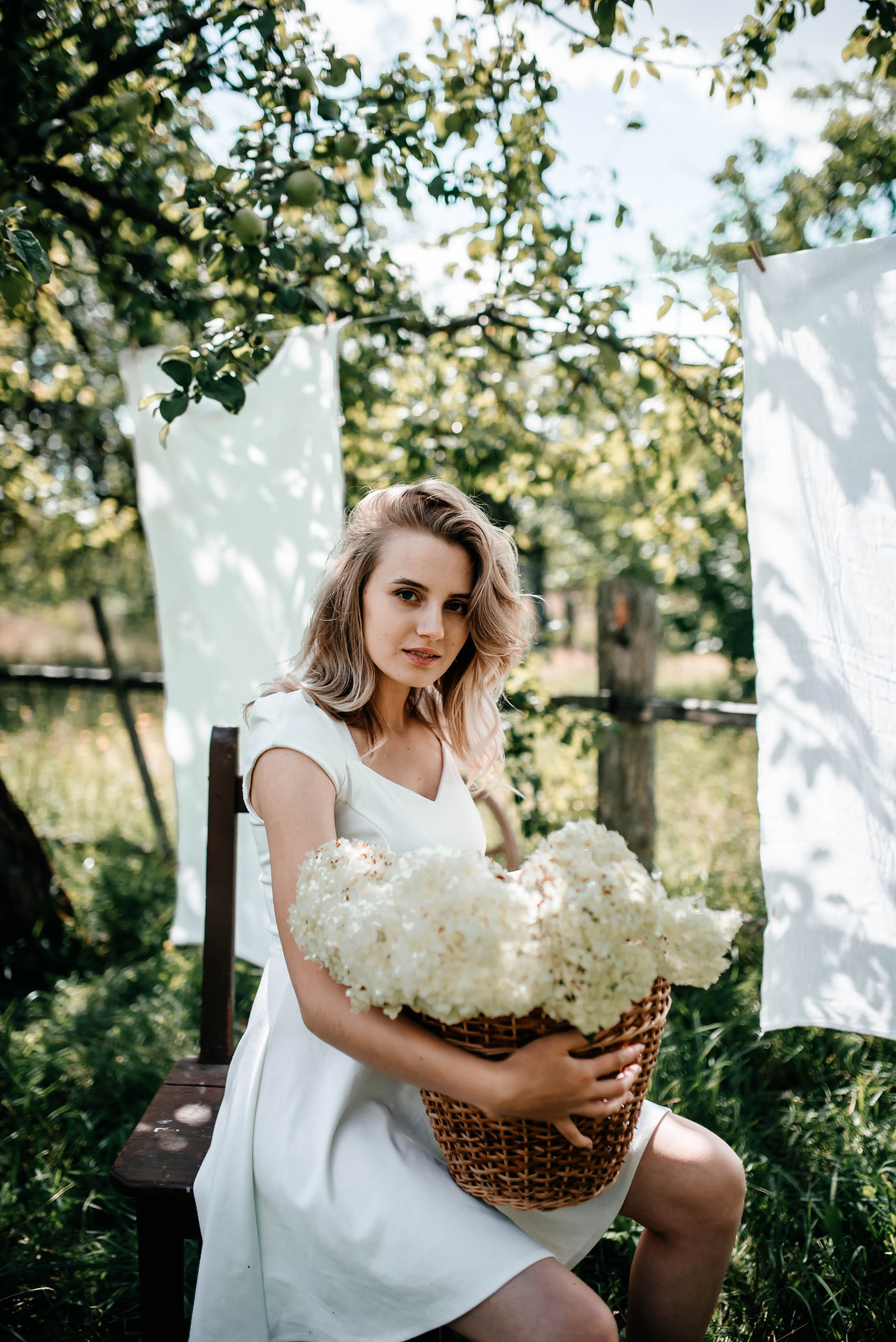 Диона, лето. Главная