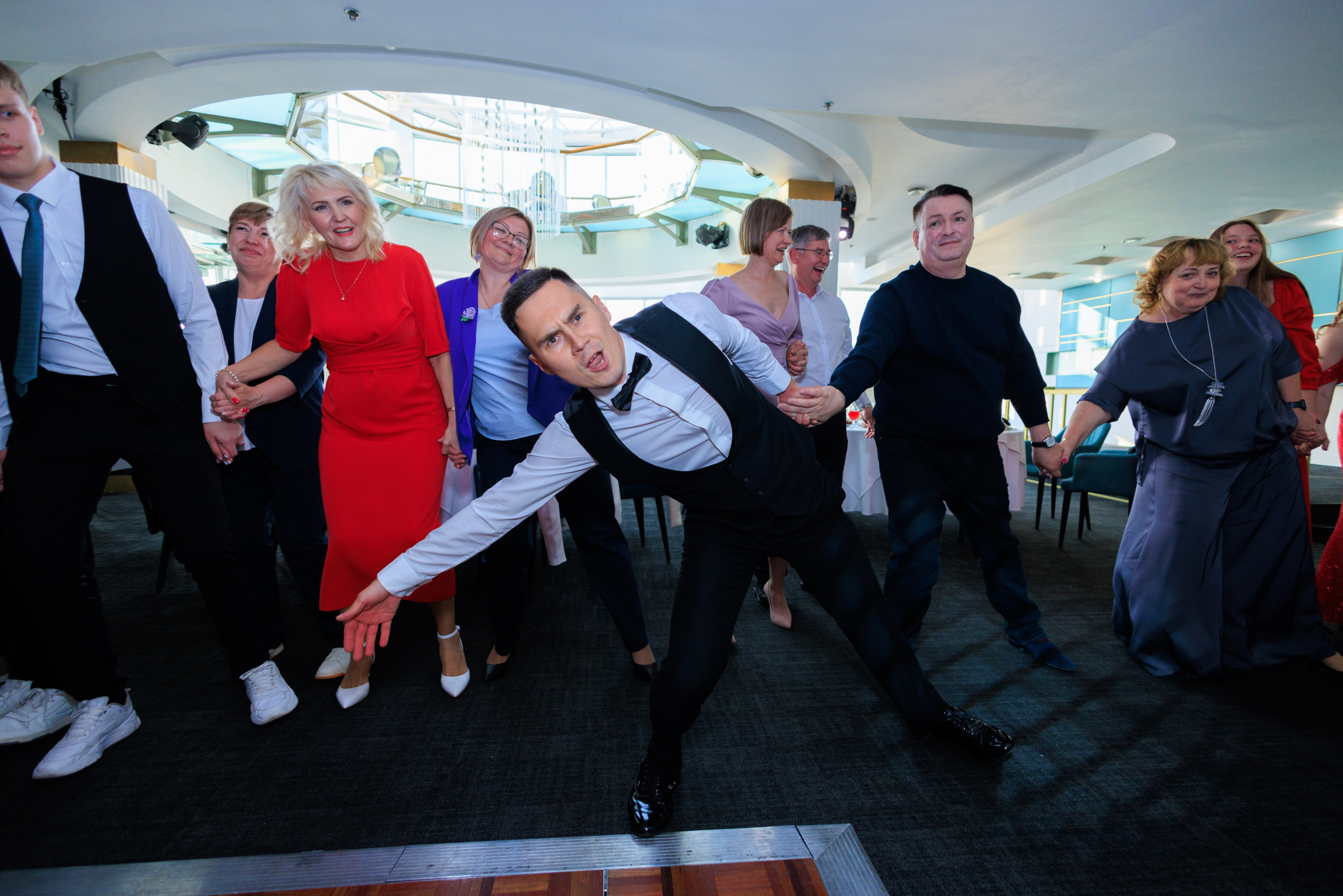 Выпускной лицея 244. Фотограф Александр Заломаев