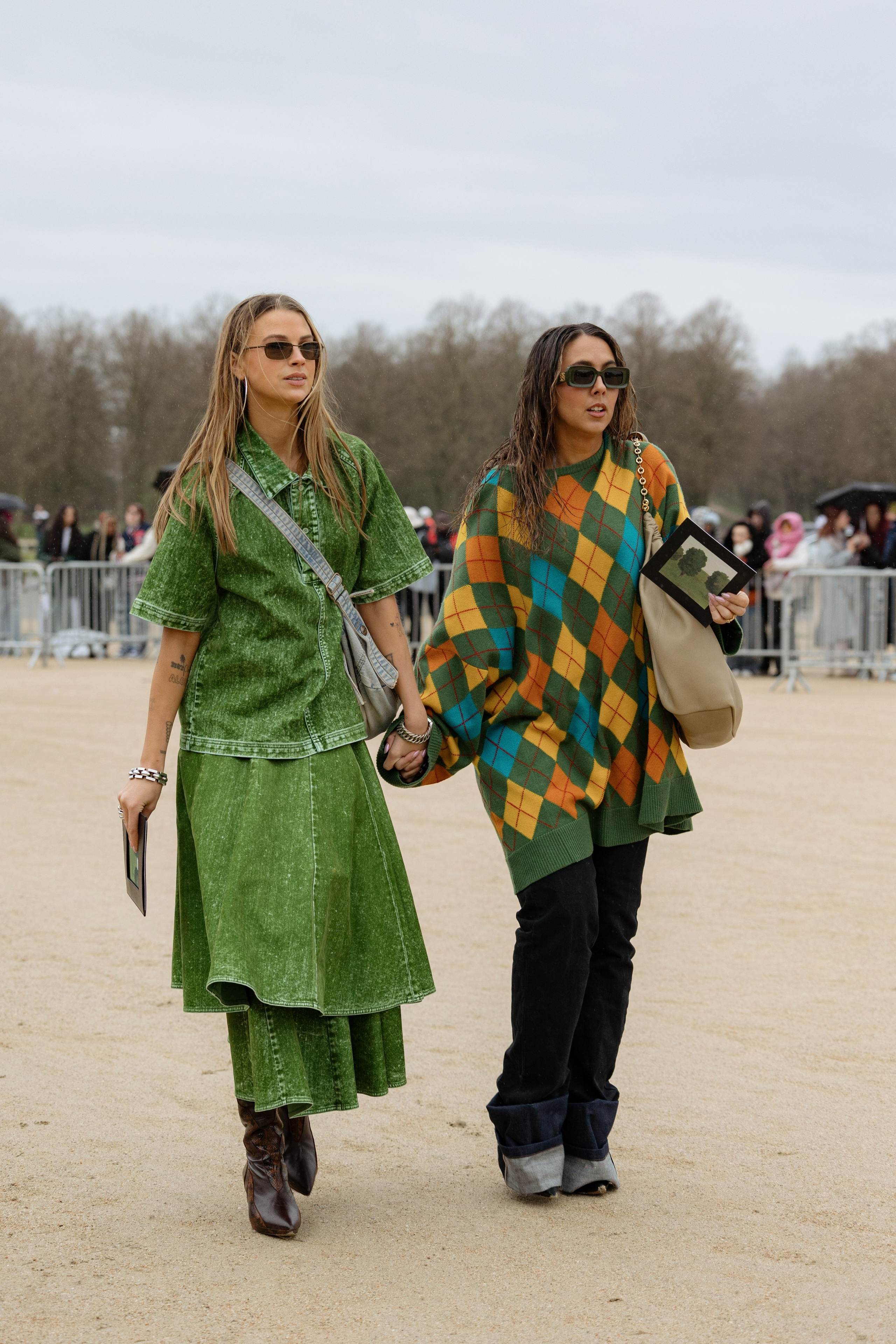 LOEWE PFW WOMENSWEAR FALL-WINTER 24/25. Photographer in Milan Ivan Goncharov