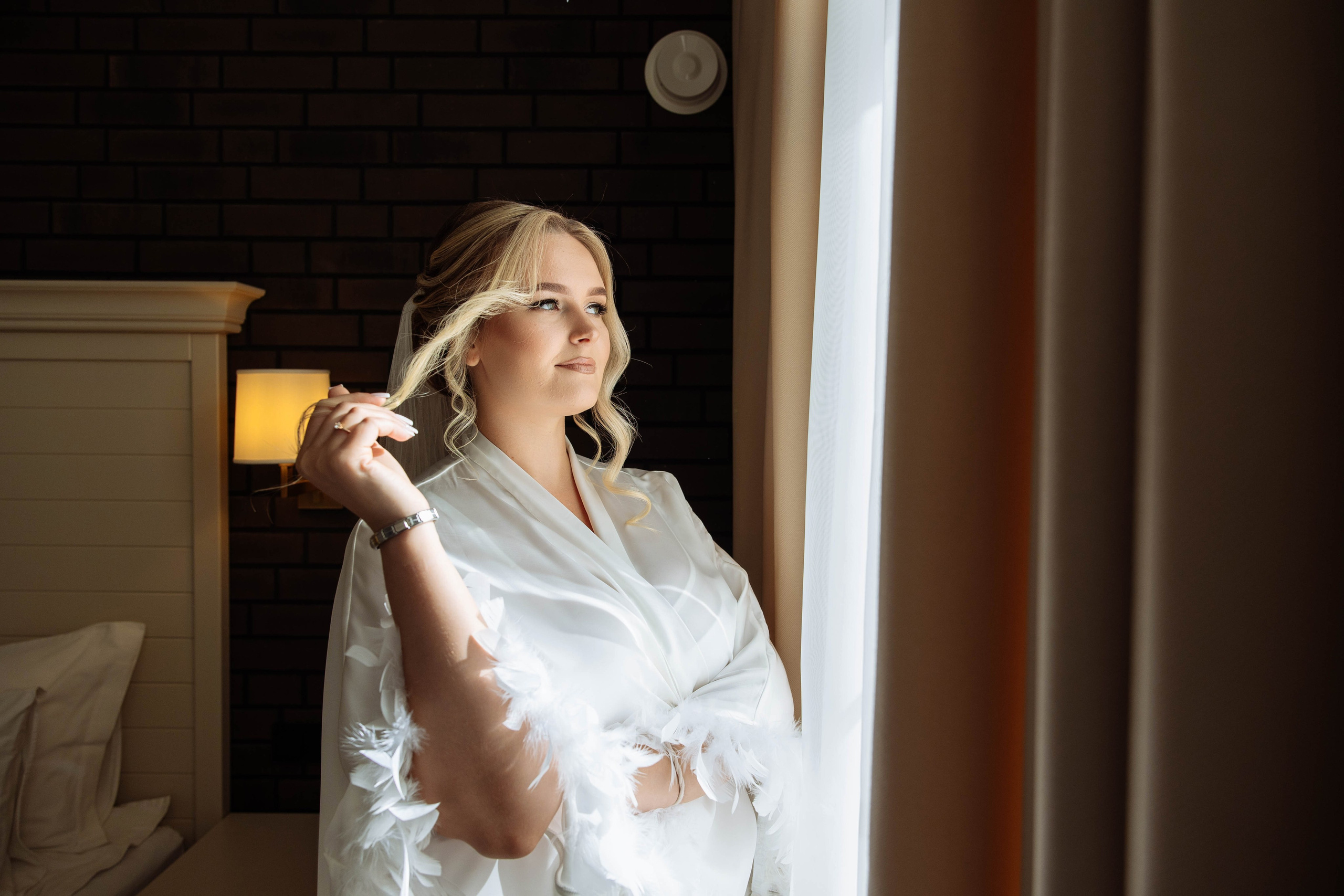 Виктория и Юрий. Видеосьемка, фотосьемка свадеб, юбилеев, утренников в Краснодарском кр