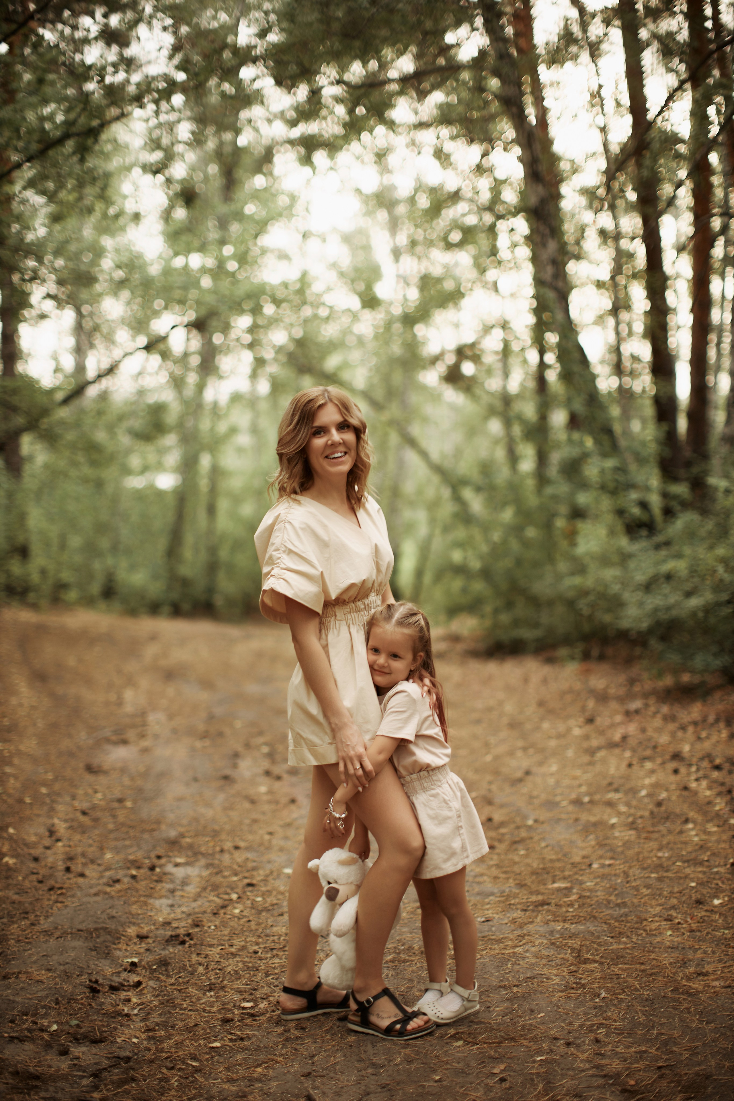 Настя и Милана. Ваш фотограф Антон Колташов город Курган Тюмень Челябинск Екатеринбург