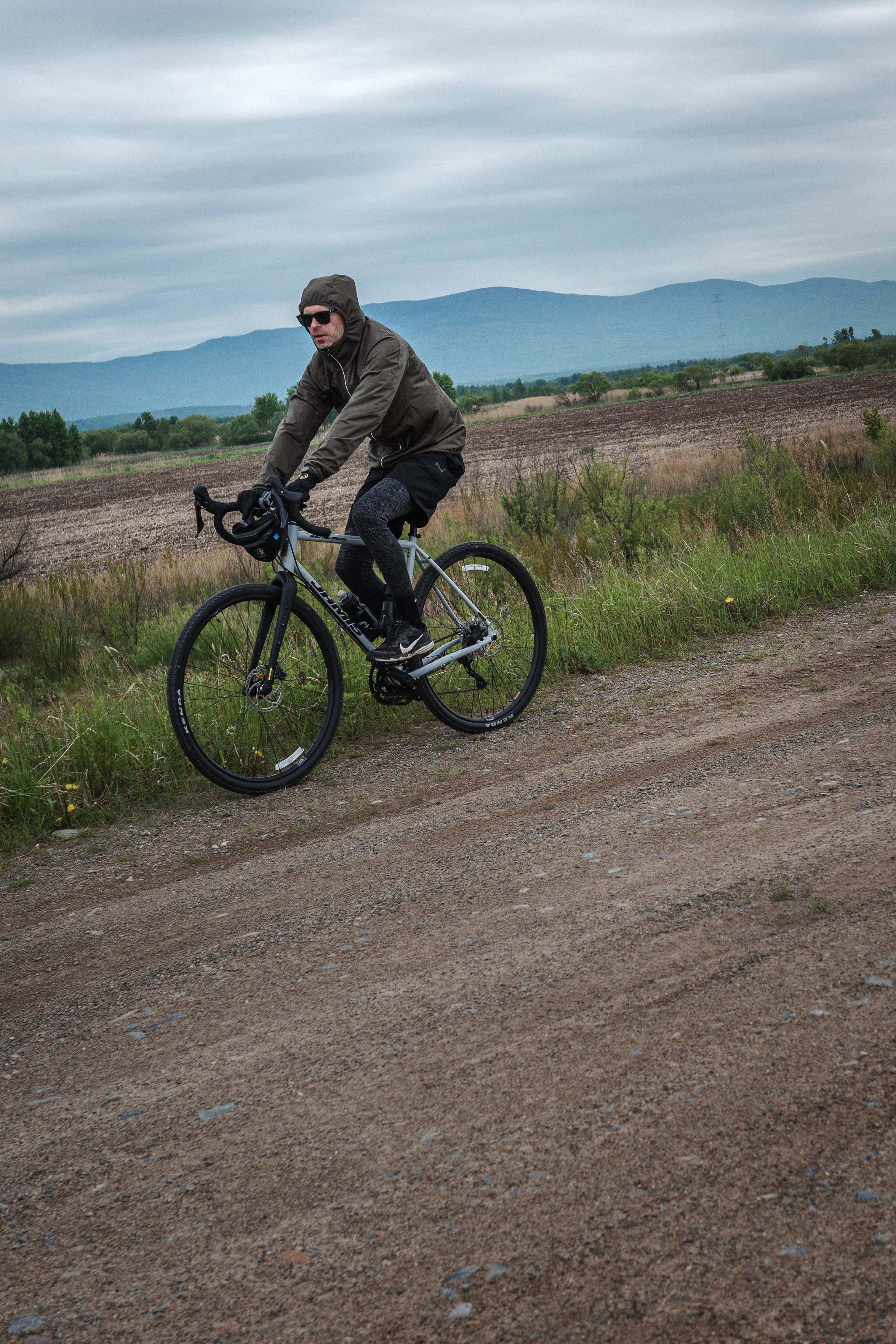 С Димой Уссурийский остров. Фото журналист
