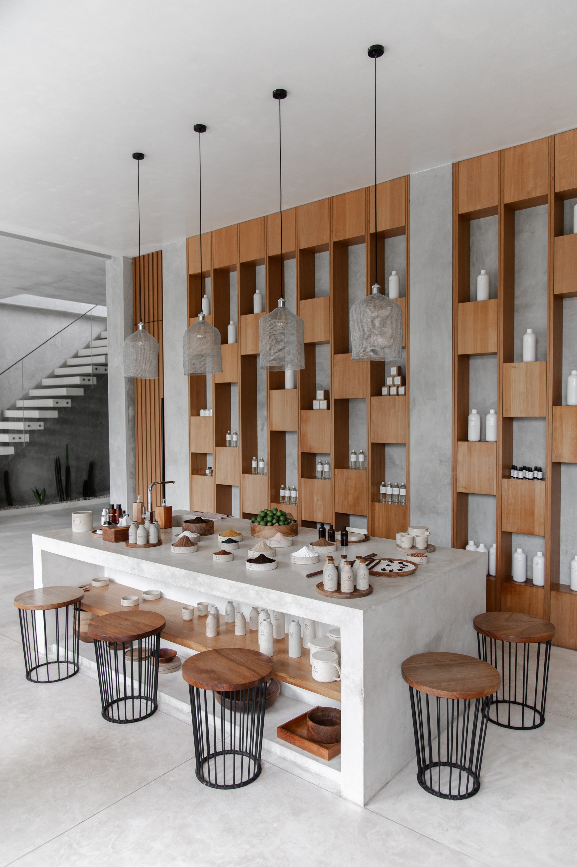 Профессиональная фото и видео съемка интерьеров и магазинов