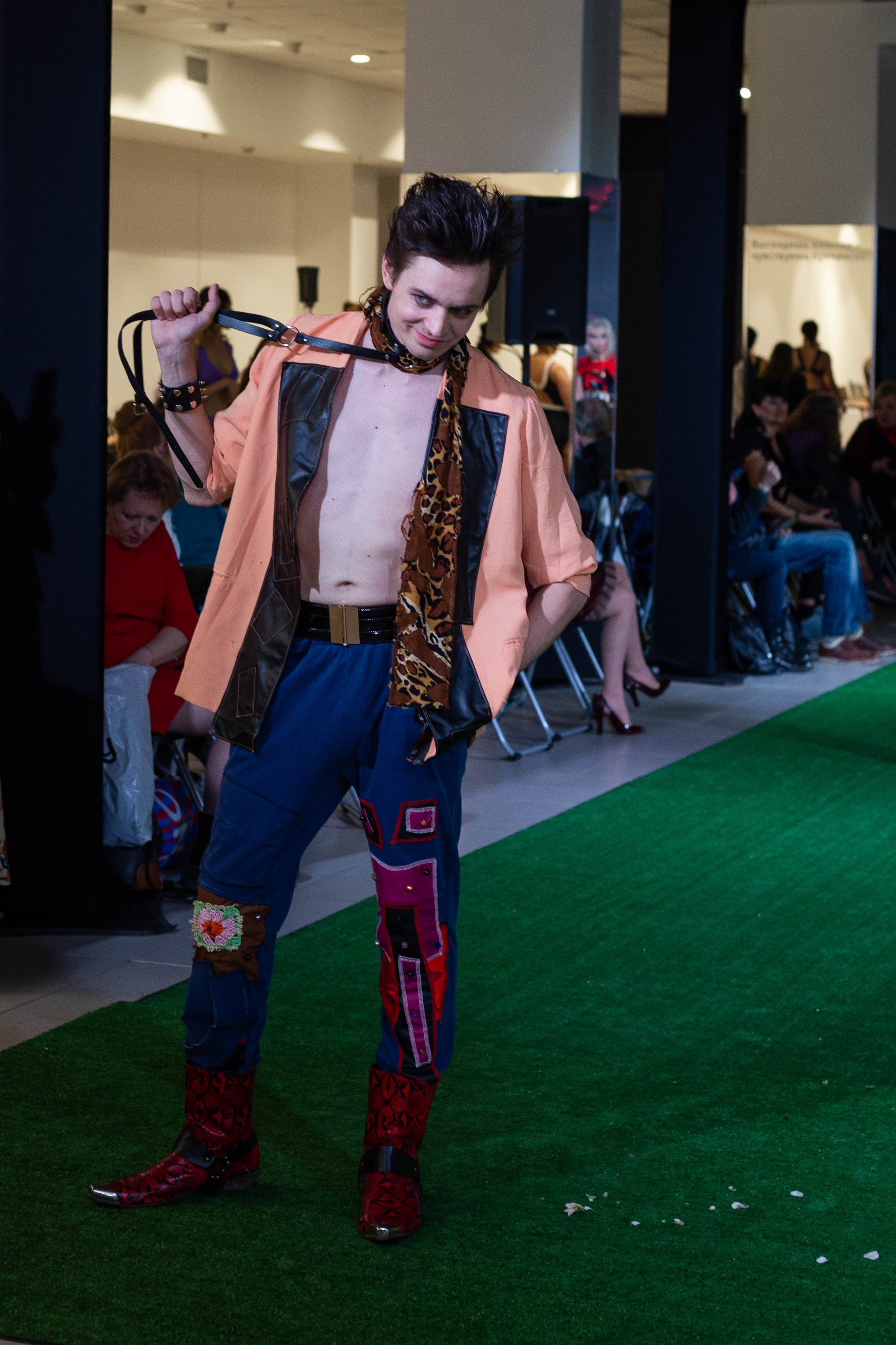 Дефиле. Художественный и репортажный фотограф в Санкт-Петербурге Виктория Никитина