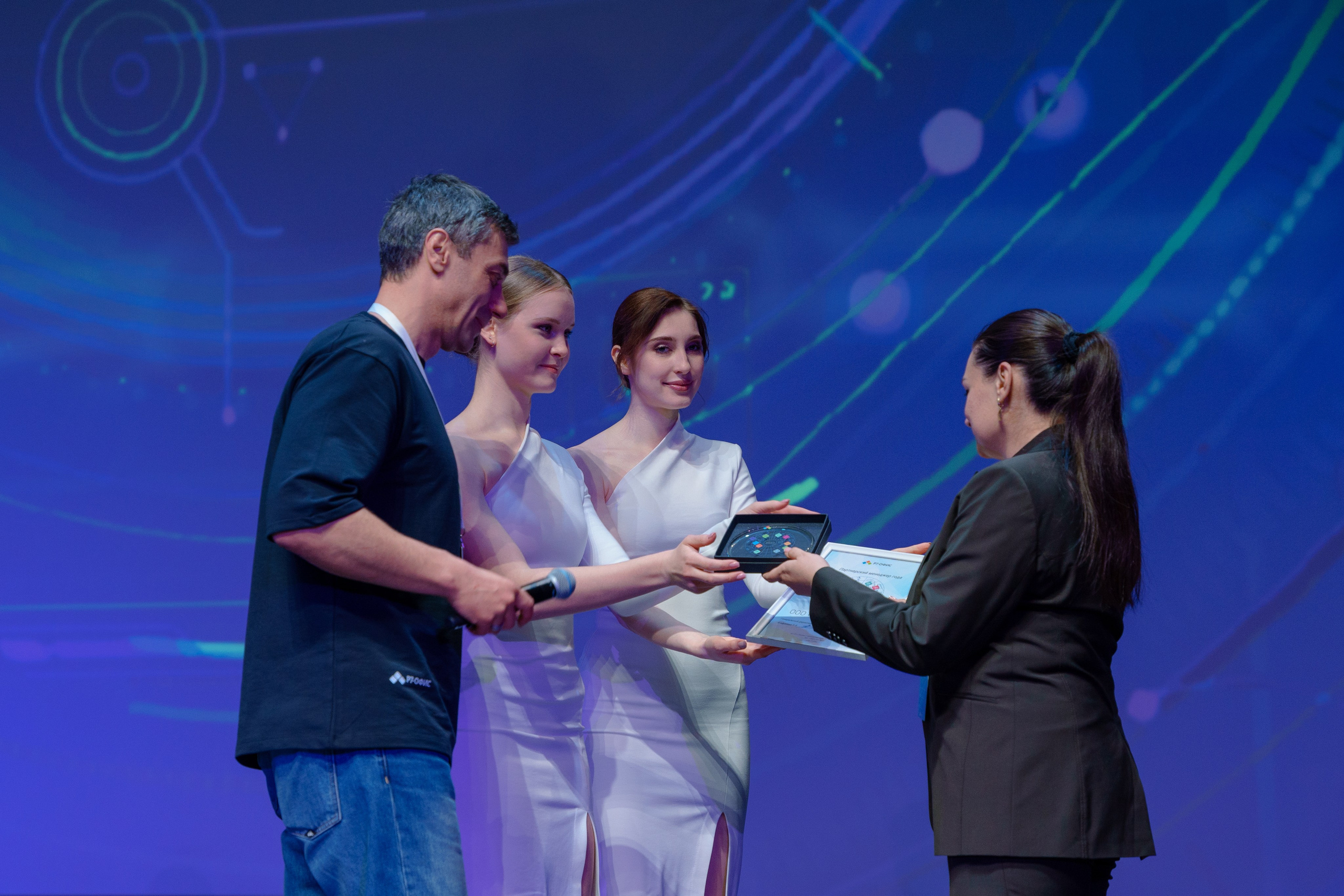 Фотограф на отраслевую партнерскую конференцию в Москве. Репортажный фотограф Москва Сергей Дружинин