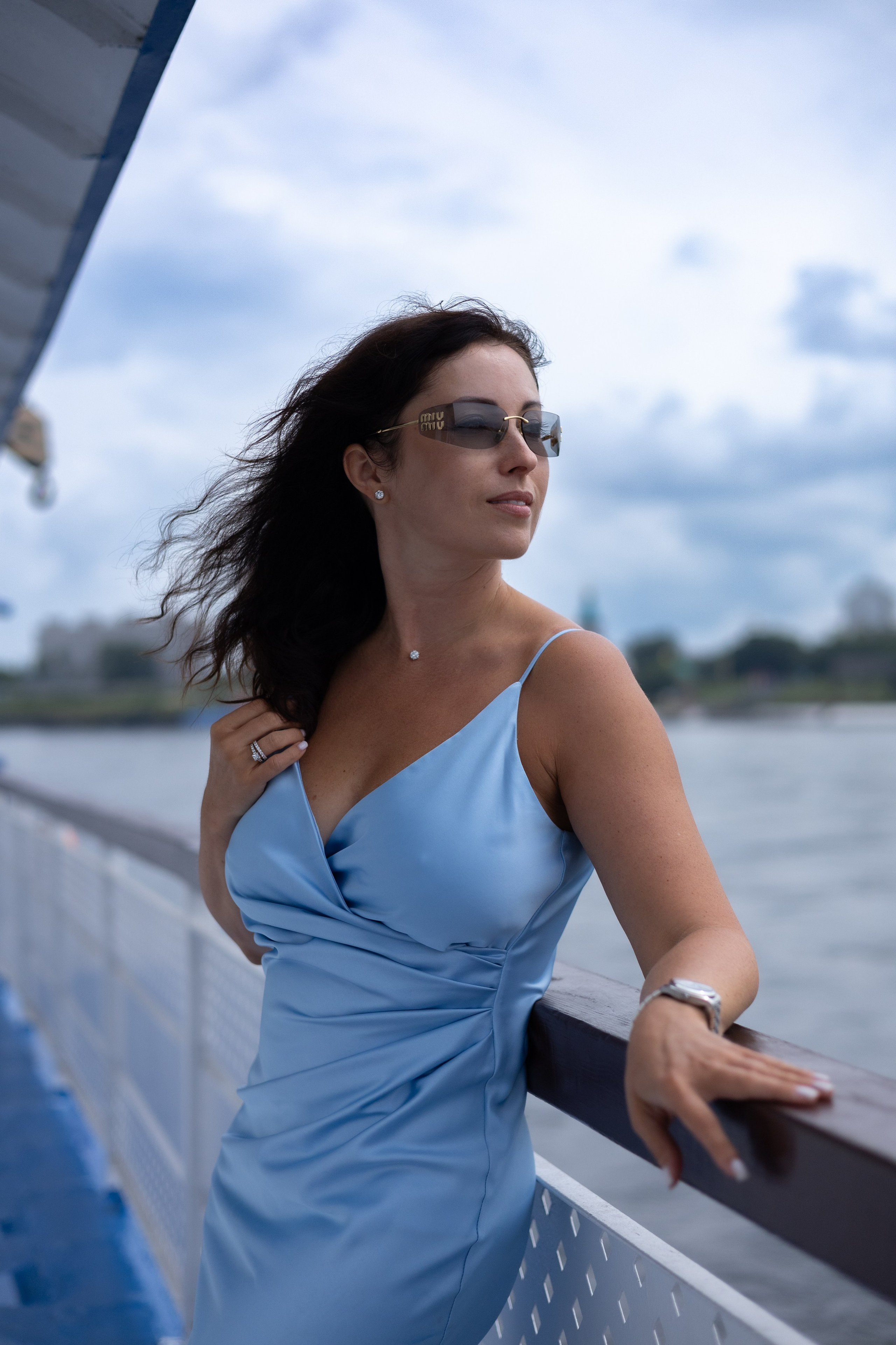 ФОТОДЕНЬ ТЕПЛОХОД. Фотограф Красноярск съемки лавстори, фотосессия в студии, портретная съемка, творческие фотосессии