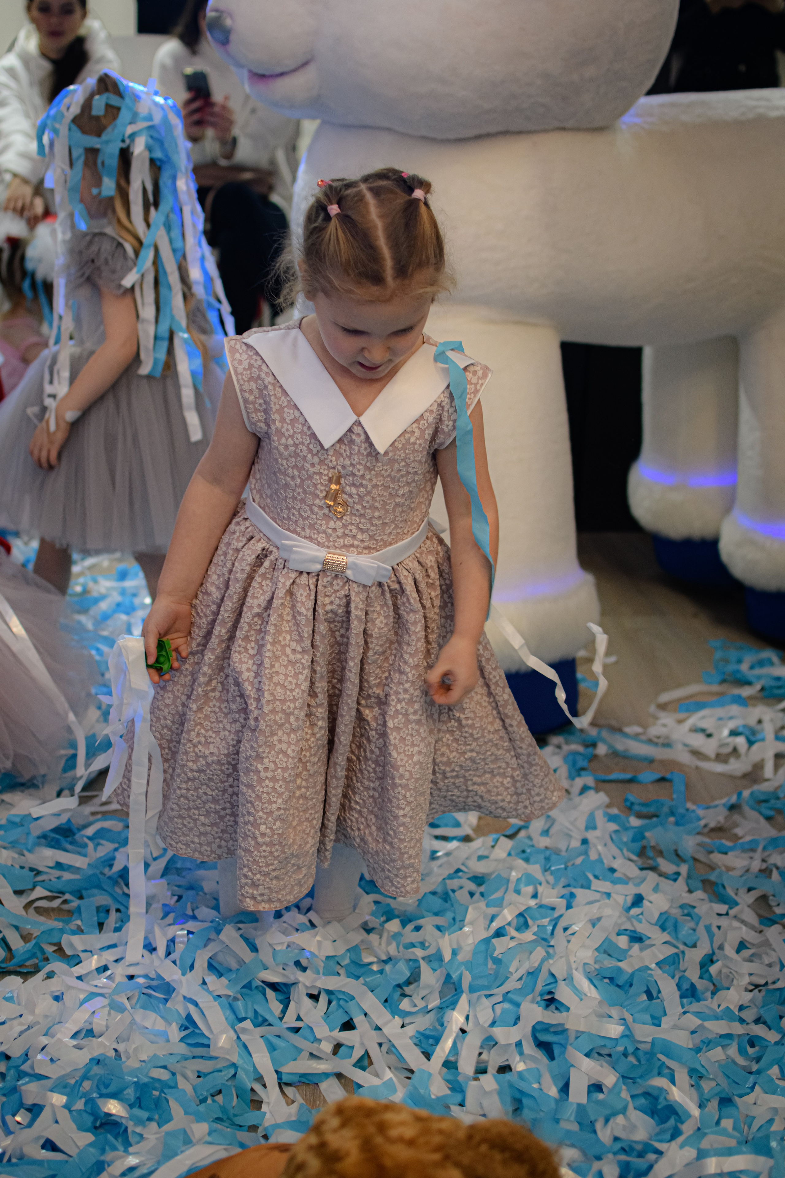 HAPPY NEW YEAR. Photokarish