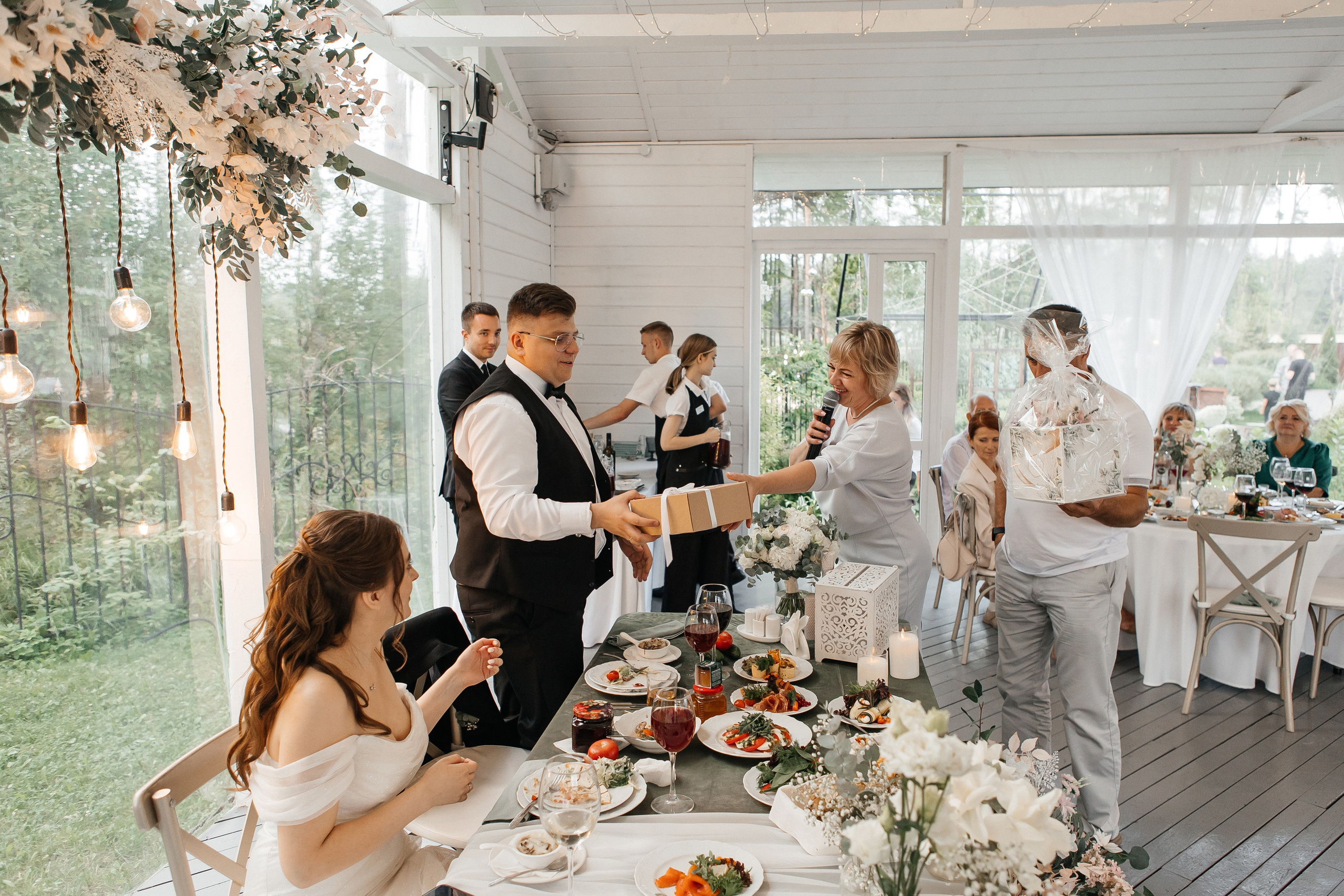 Дом у озера. Свадебный фотограф в Москве Дарья Олендарёва