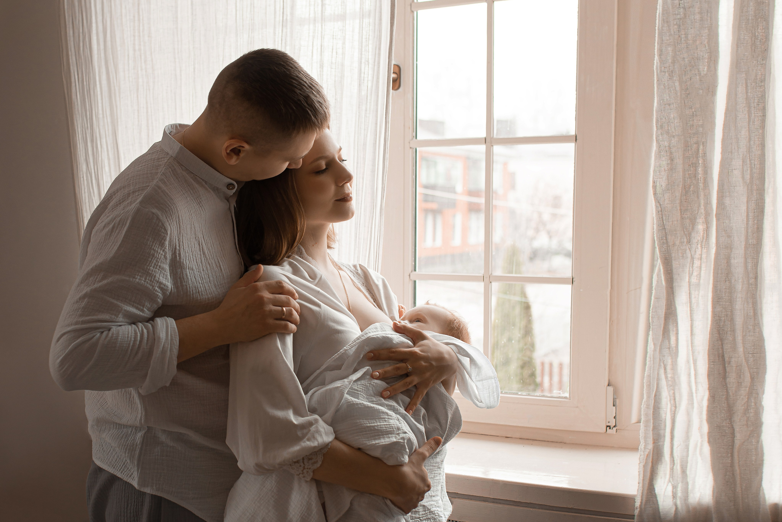 Константин, Яна и Арсений. Фотограф Таинств Крещения и Венчания в г. Курске
