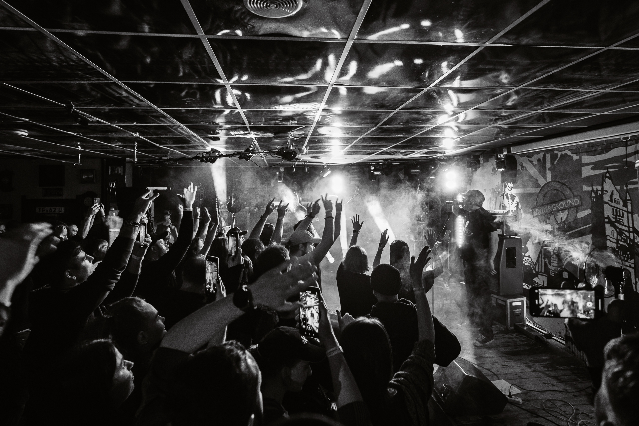 КОНЦЕРТЫ. Фотограф Леонид Смирнов | Репортажи | Автосъемки | Выпускные