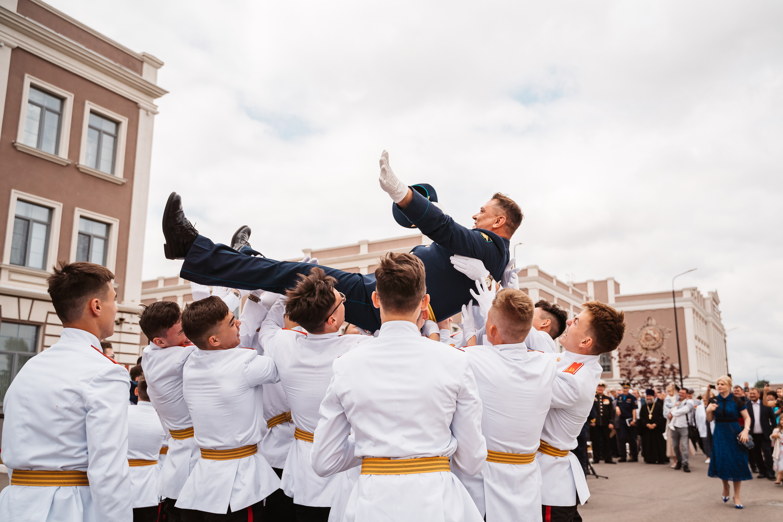 Выпускной. Фотограф Леонид Смирнов | Репортажи | Автосъемки | Выпускные