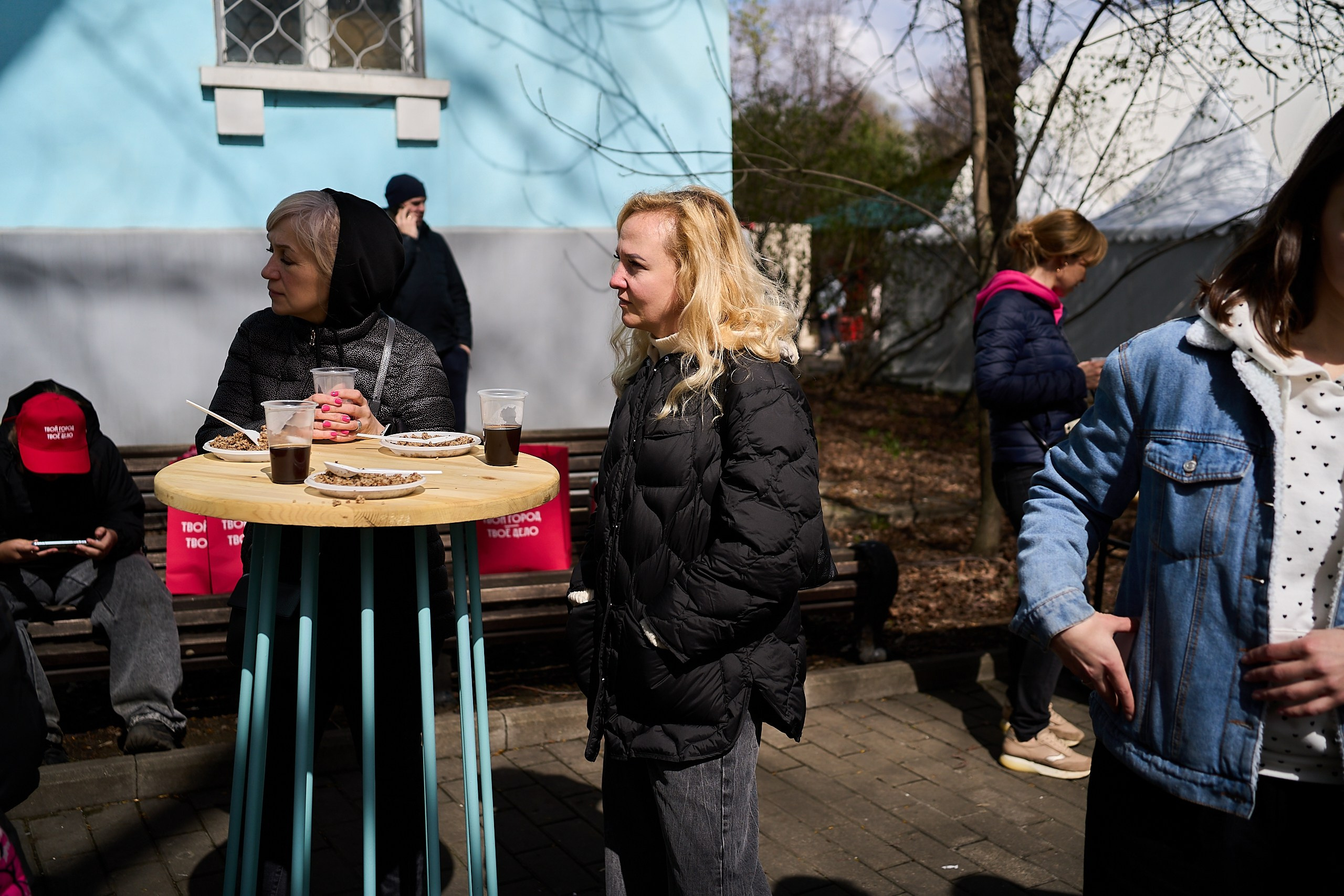 Субботник у Управления делами Мэра и Правительства Москвы. Фотограф и Видеограф в Москве. Олег Корушев