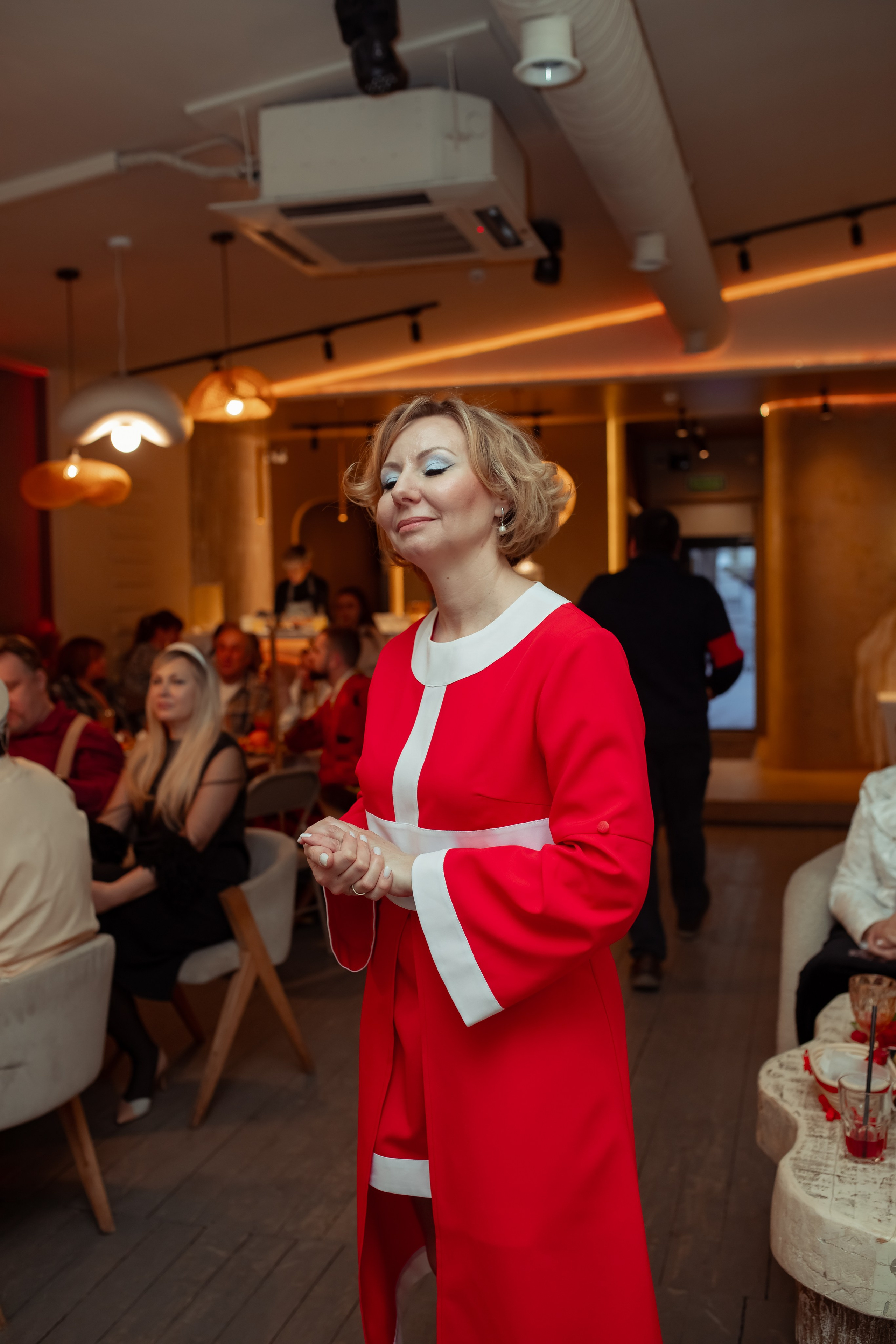 Юбилей Анны в стиле Гайдая. Семейный и детский фотограф в Москве Дорогова Екатерина