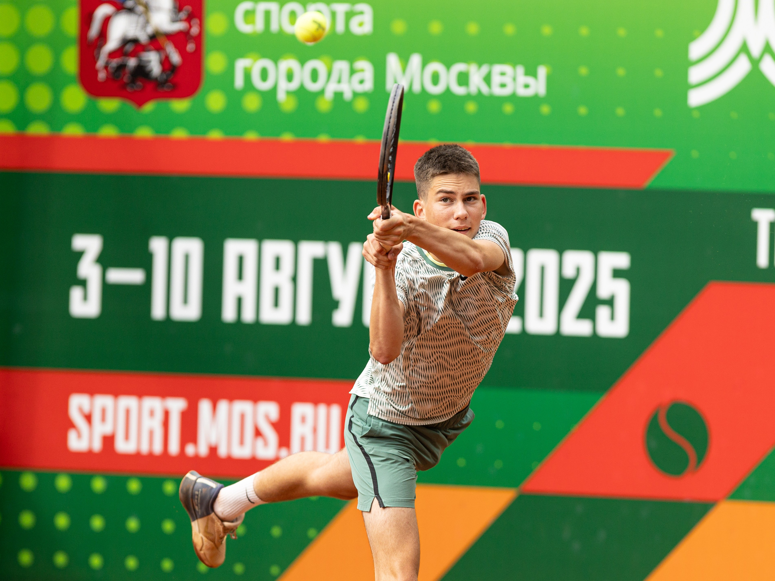 Спортивная фотосъёмка тенниса. Фотограф Фёдоров Александр. Спортивный фотограф Фёдоров Александр