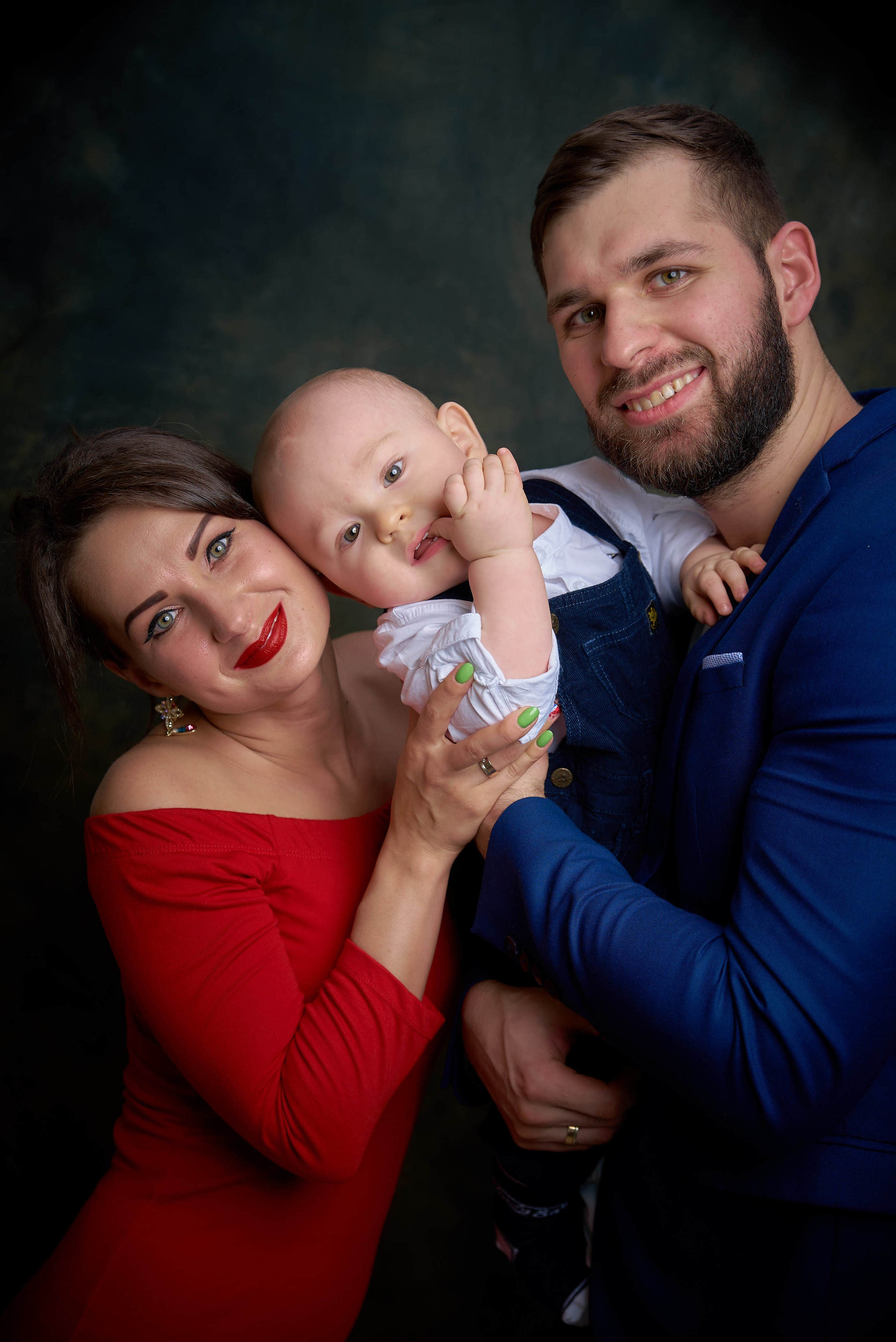 Family and children's photo shoots. Max Matvich and Victoria Basova are professionals in their field