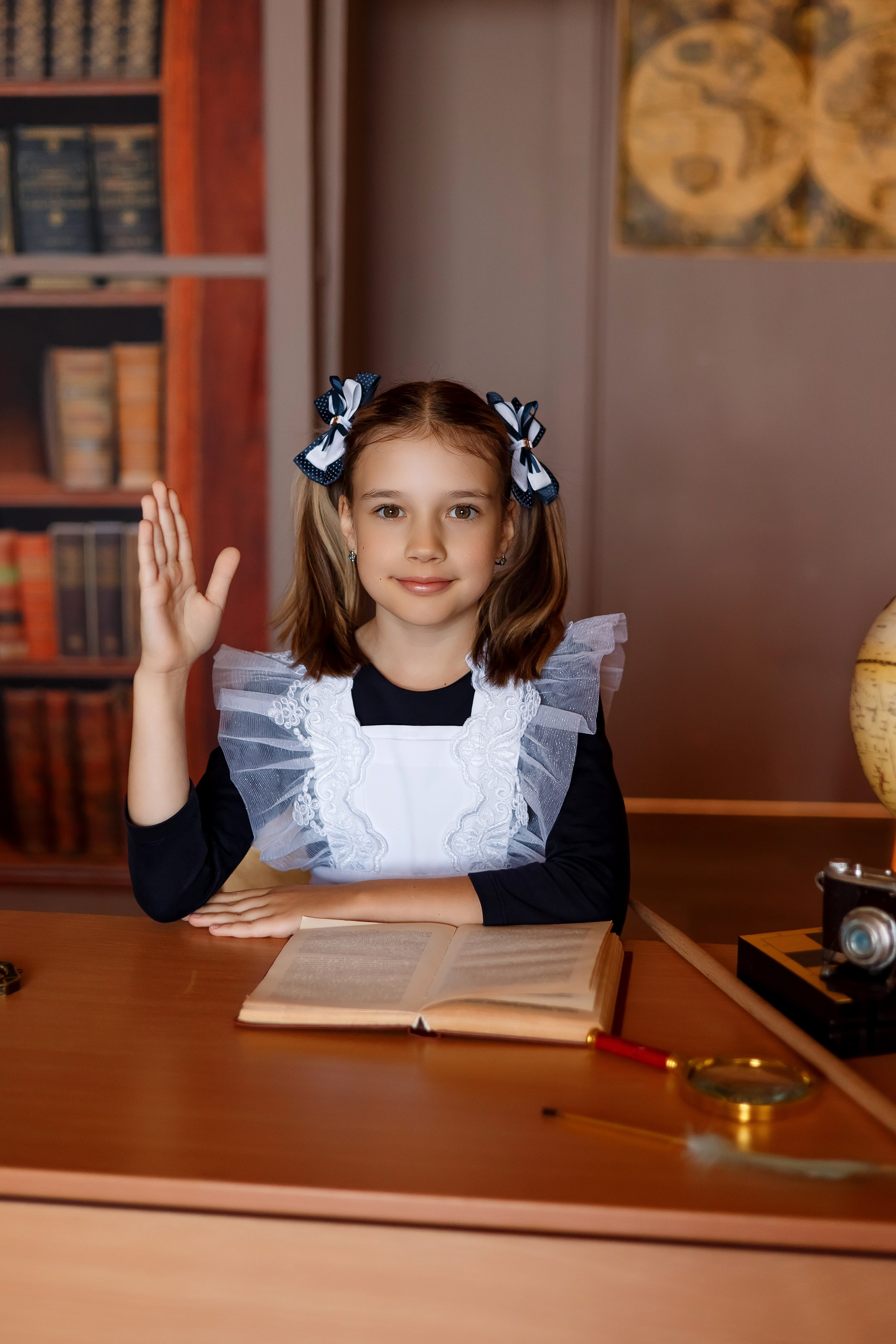 4 класс фотосессия в фотостудии. Фотограф Любовь Корниенко, Примоский край