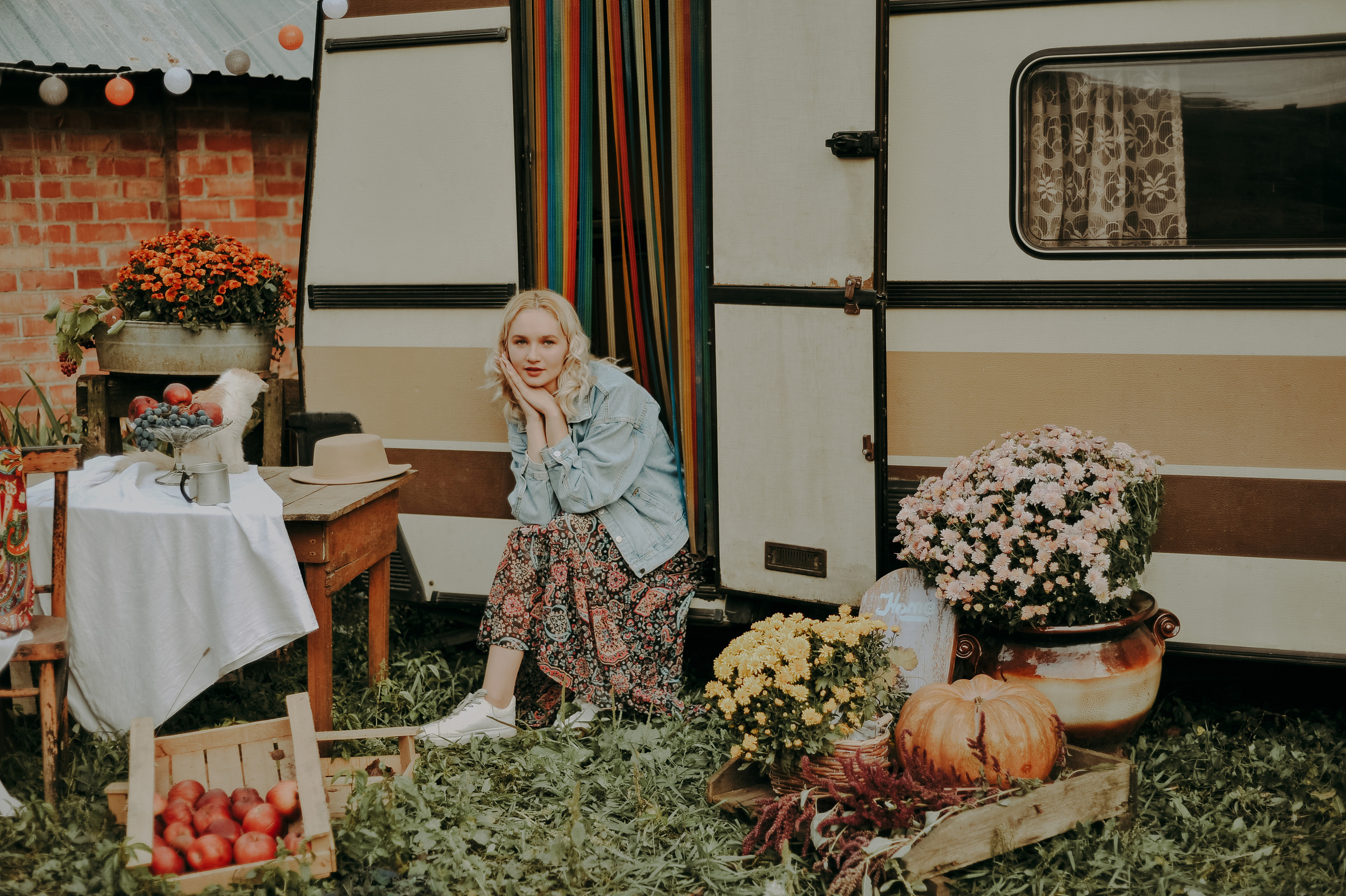 Love story у трейлера. Свадебный фотограф и видеограф в городе Армавир Katerina Arts