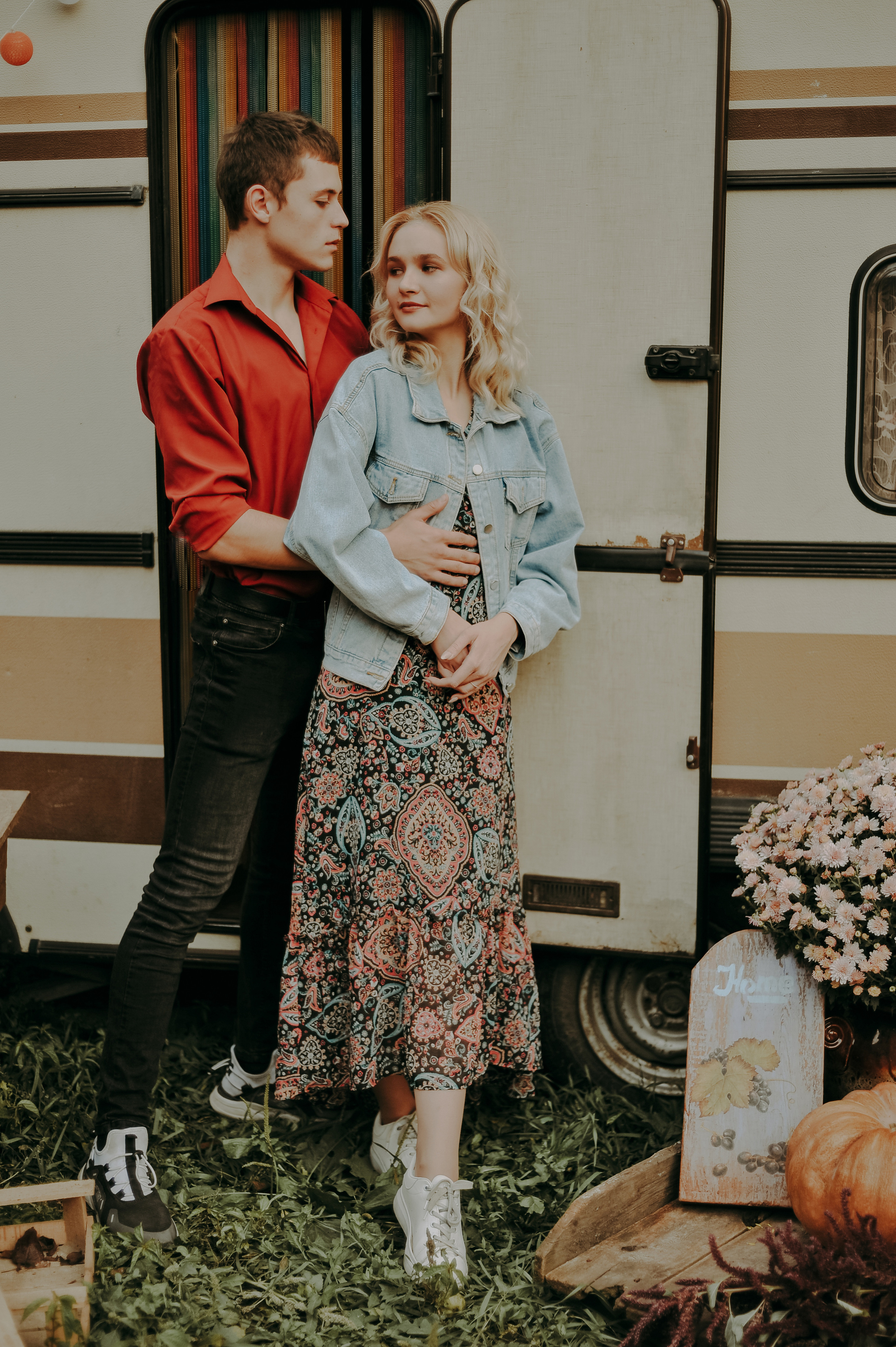 Love story у трейлера. Свадебный фотограф и видеограф в городе Армавир Katerina Arts