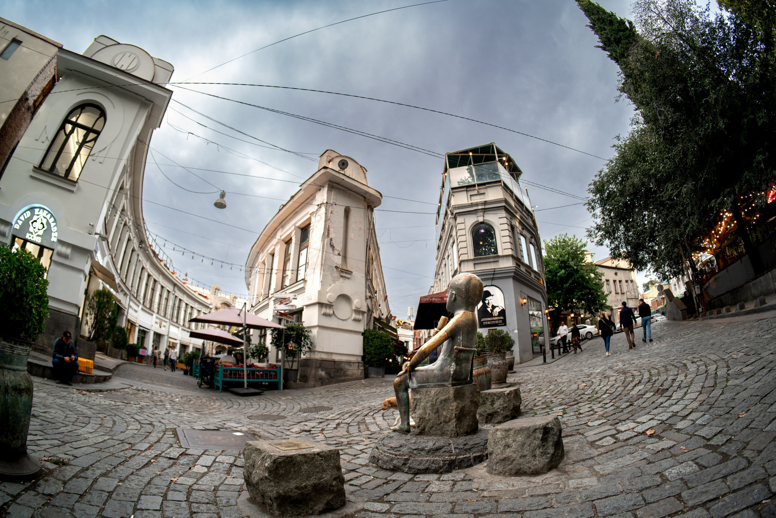 ТБИЛИСИ. ПОБУДЬ ЗДЕСЬ И ЦЕЛЕЕ БУДЕТ ЭТОТ МИР