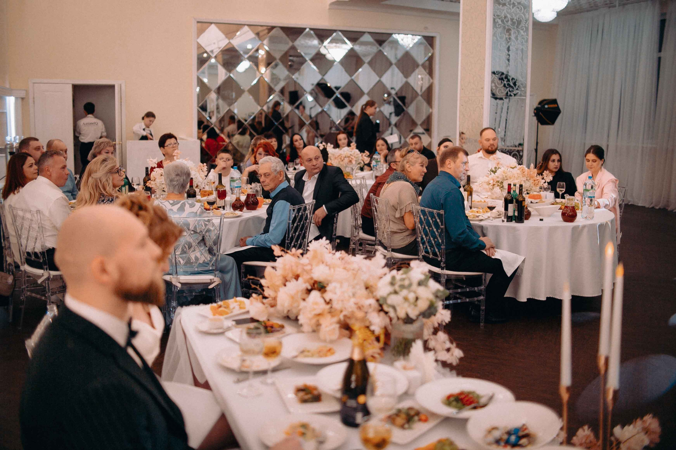 Загс + площадка. Ваш репортажный фотограф Артемий Антонов