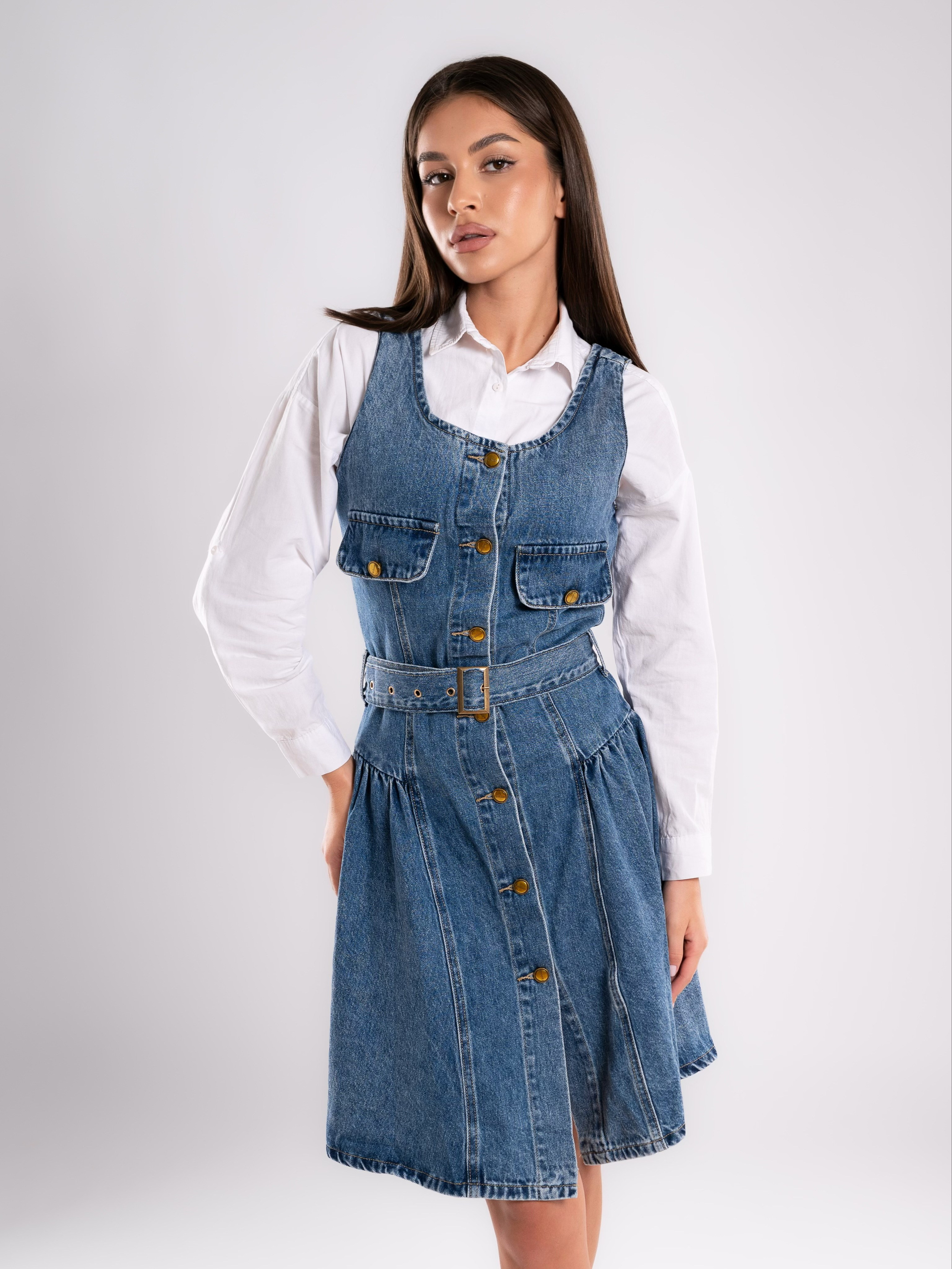 Джинсовый сарафан на 2х моделях. Предметный фотограф, фото для маркетплейсов Пятигорск, КМВ