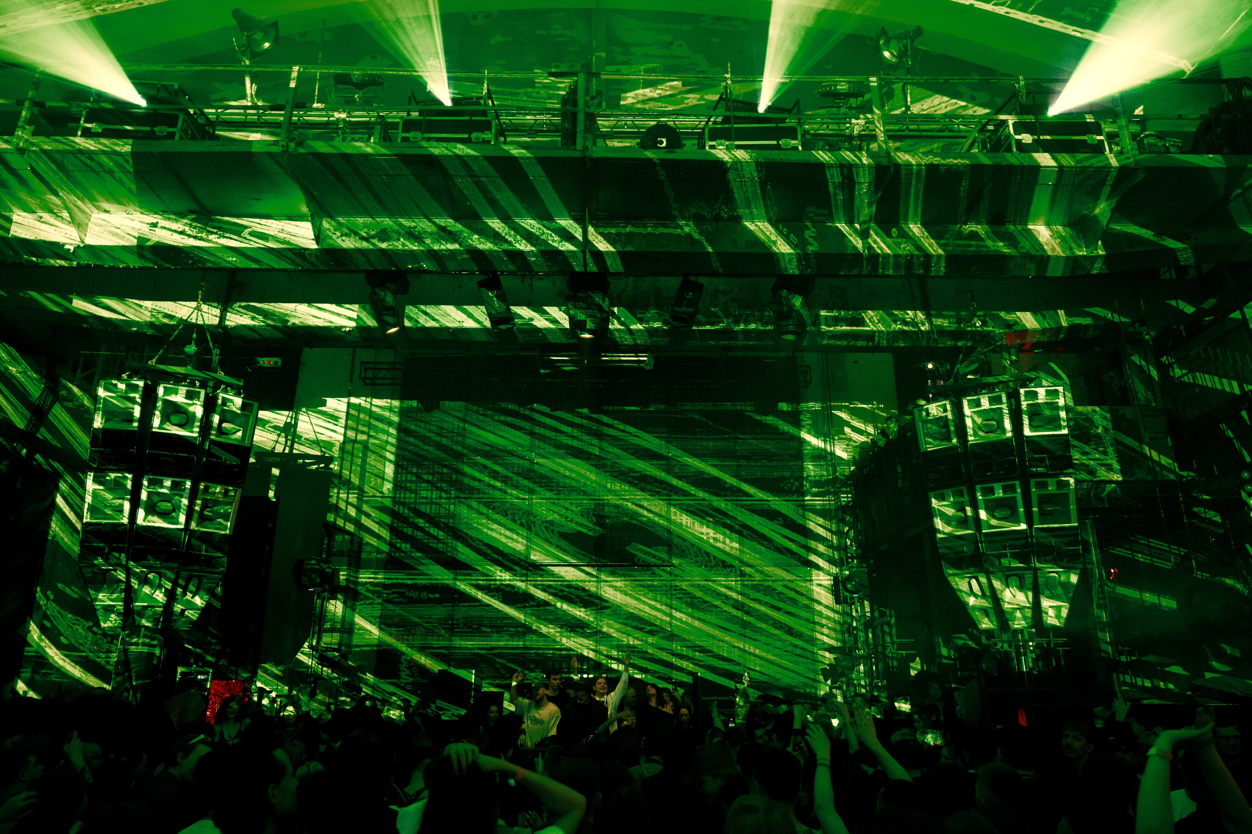 SICK YEARS, ARMA ╳ SILA SVETA. @tomrus: Рустам Шагиморданов — фотограф