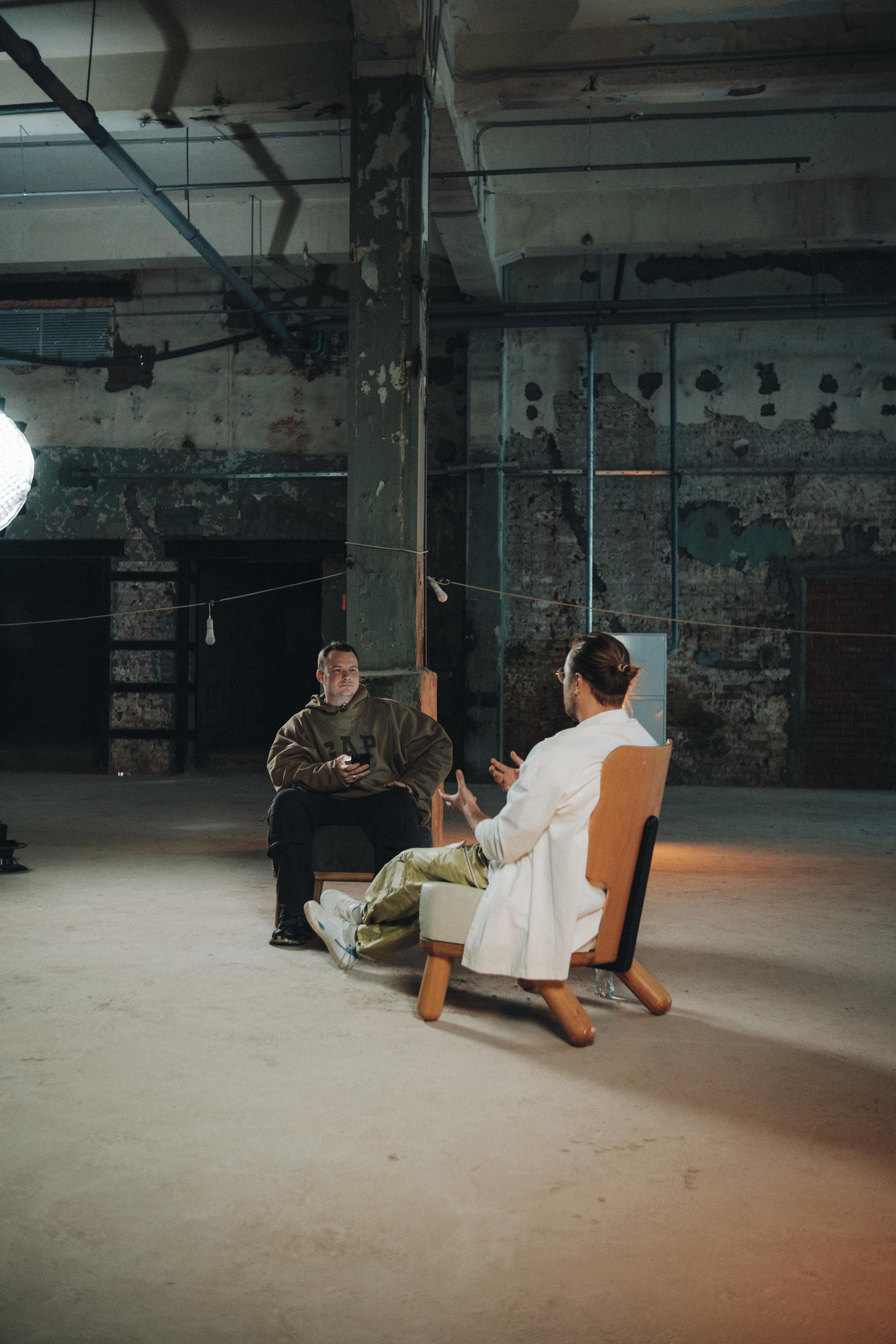 НА ШУМЕ х Суперметалл. Репортажный и портретный фотограф в Москве Илья Спиридонов