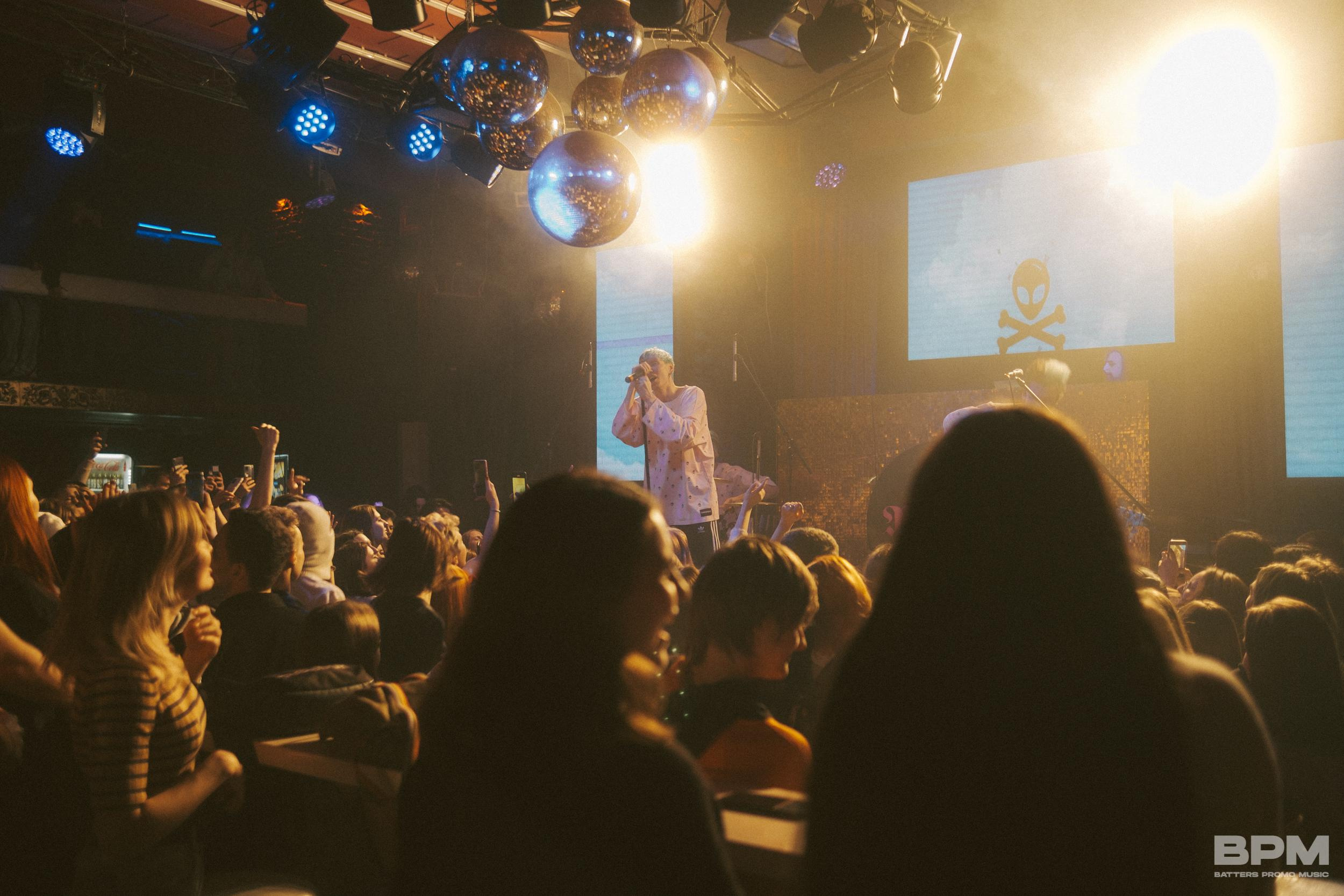 Космонавтов нет. Репортажный и портретный фотограф в Москве Илья Спиридонов