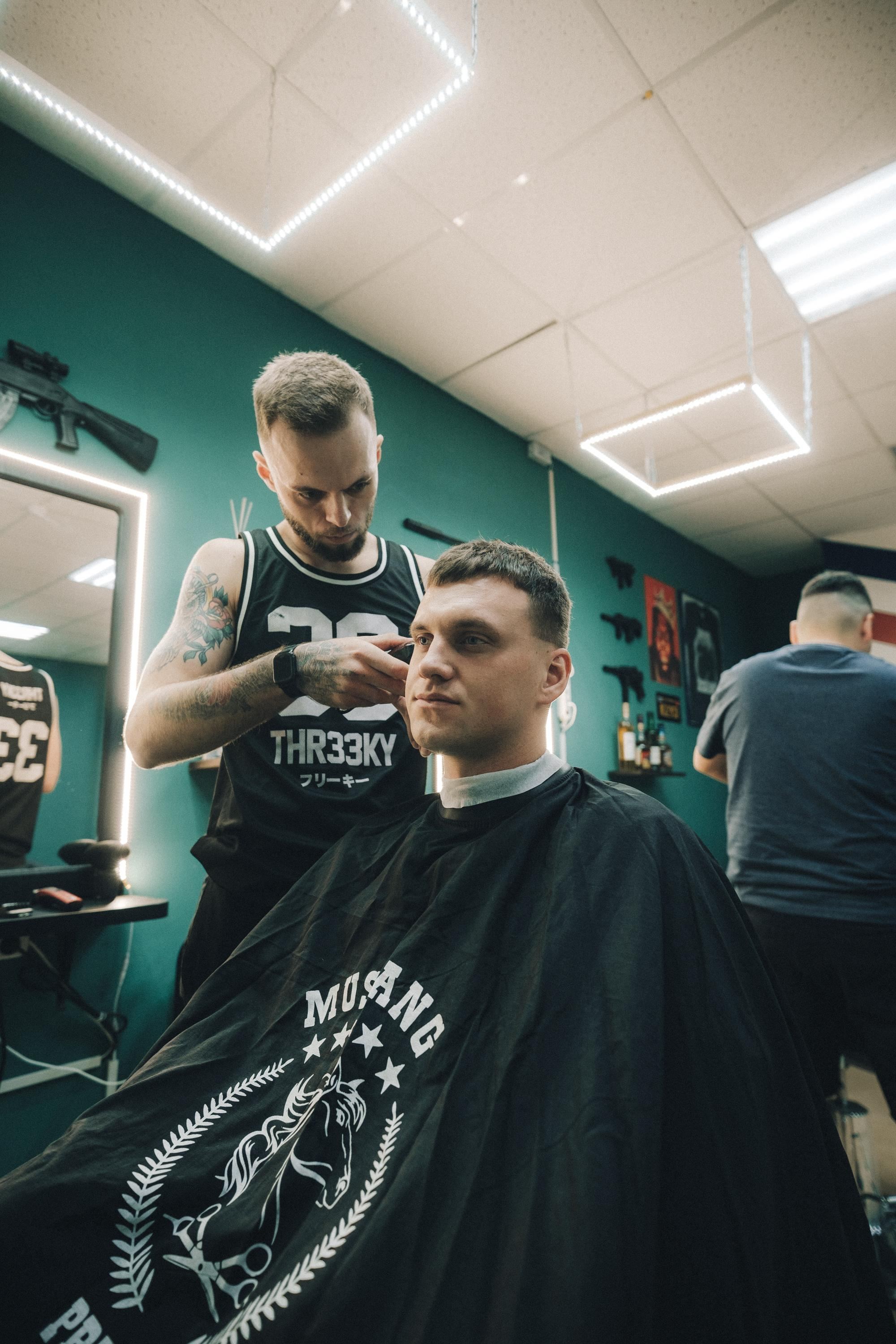 OG Barbershop. Репортажный и портретный фотограф в Москве Илья Спиридонов